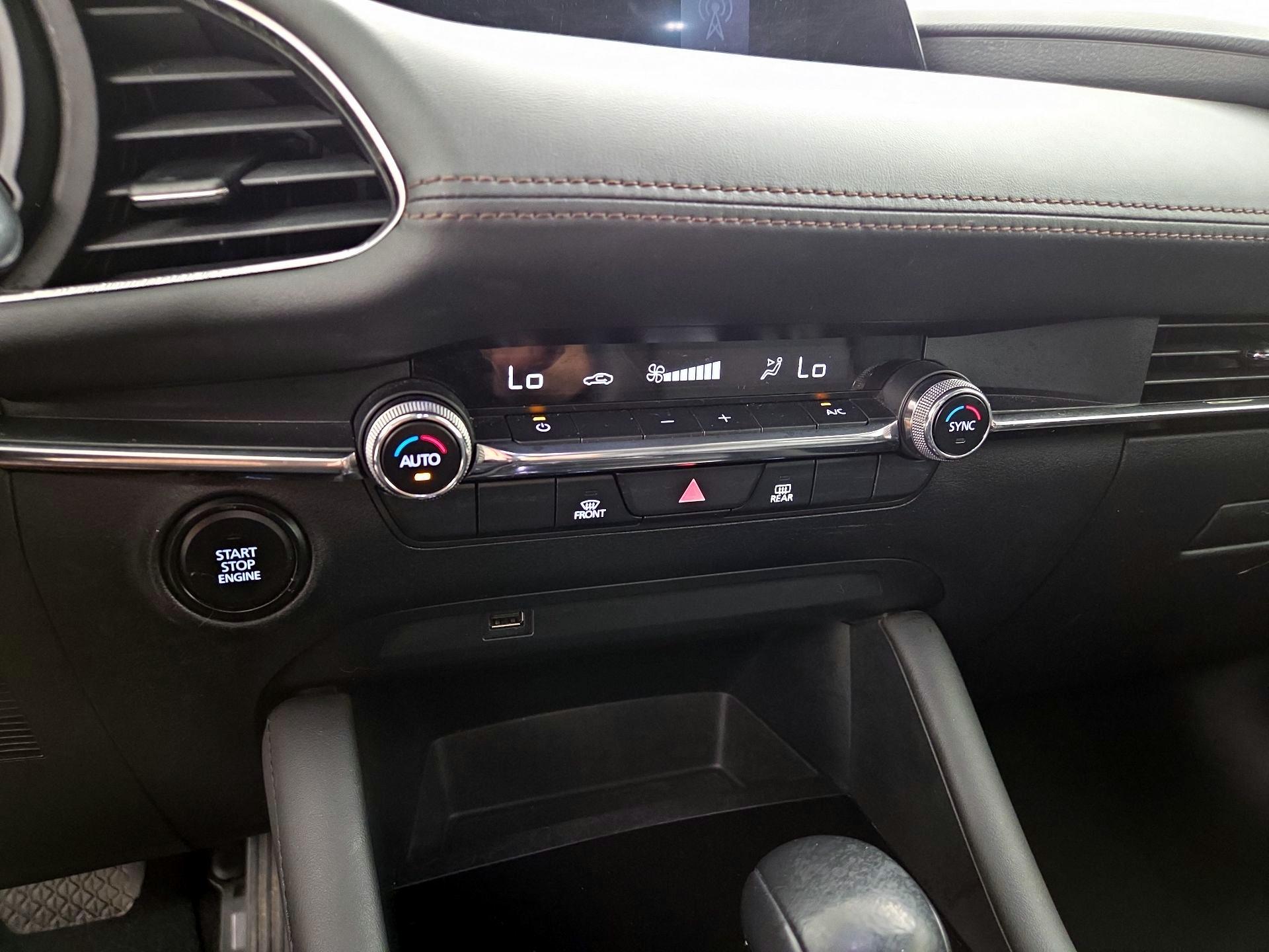 Thumbnail: 2019 Mazda Mazda3 - 17