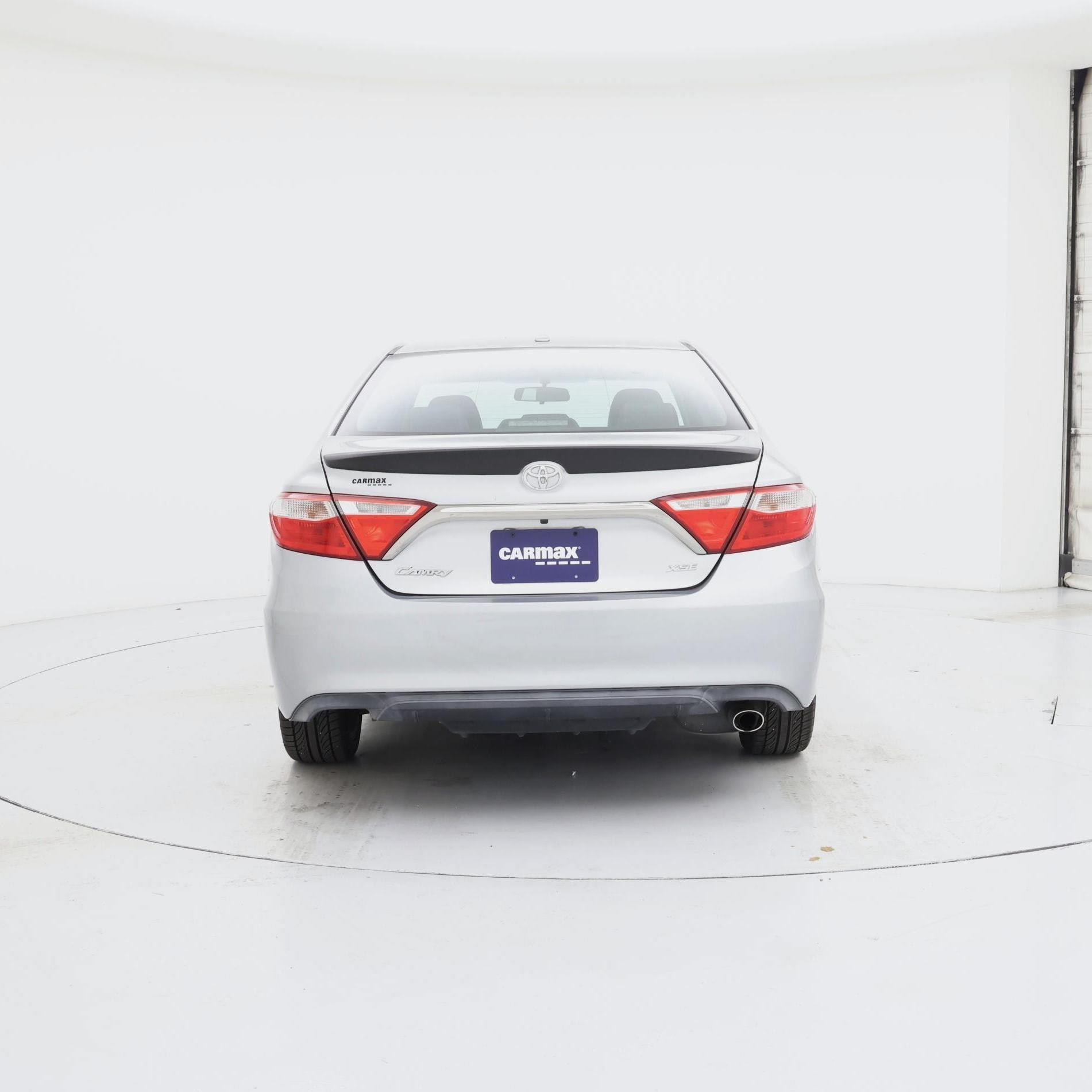 Thumbnail: 2015 Toyota Camry - 6