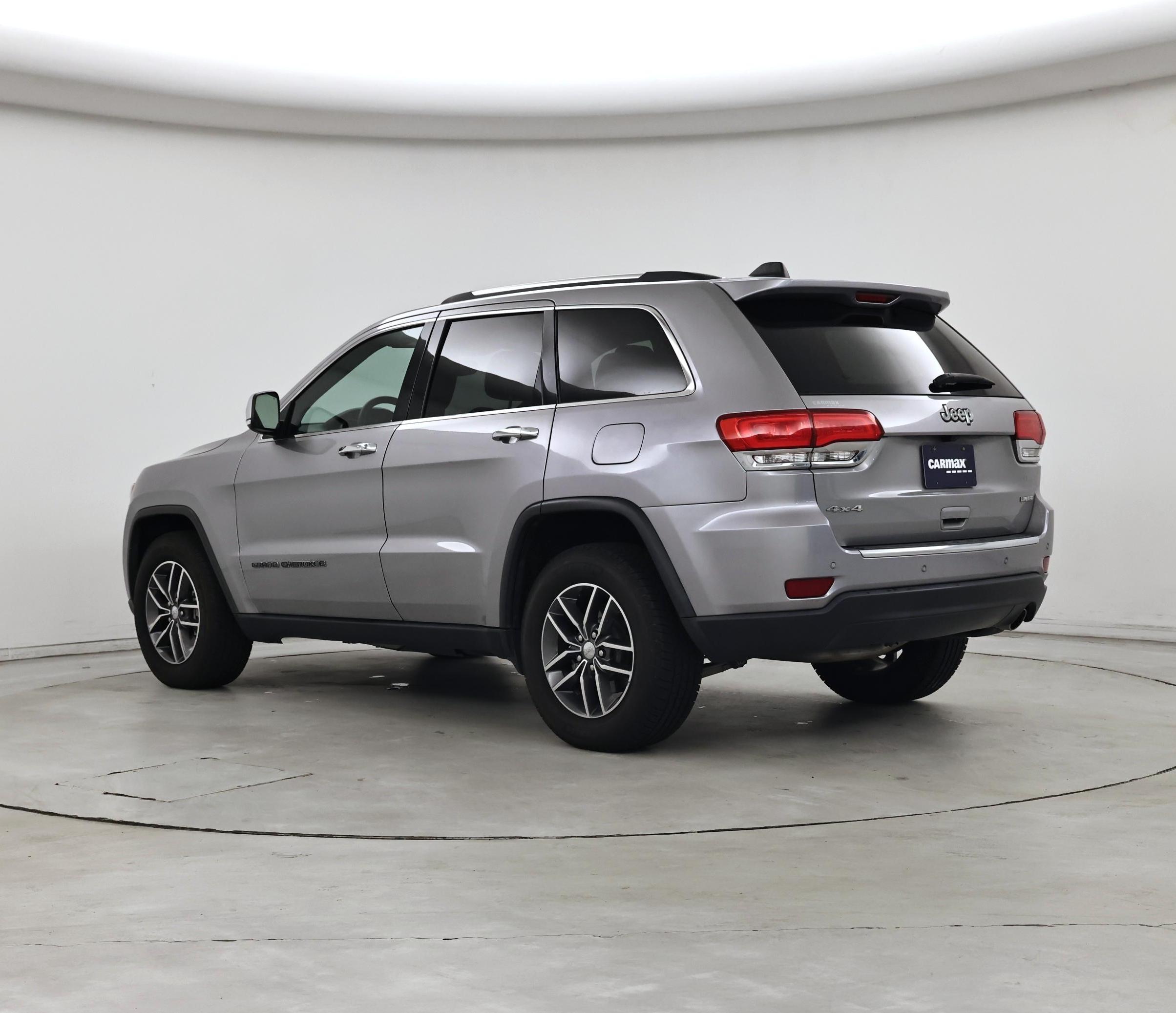 Thumbnail: 2017 Jeep Grand Cherokee - 2