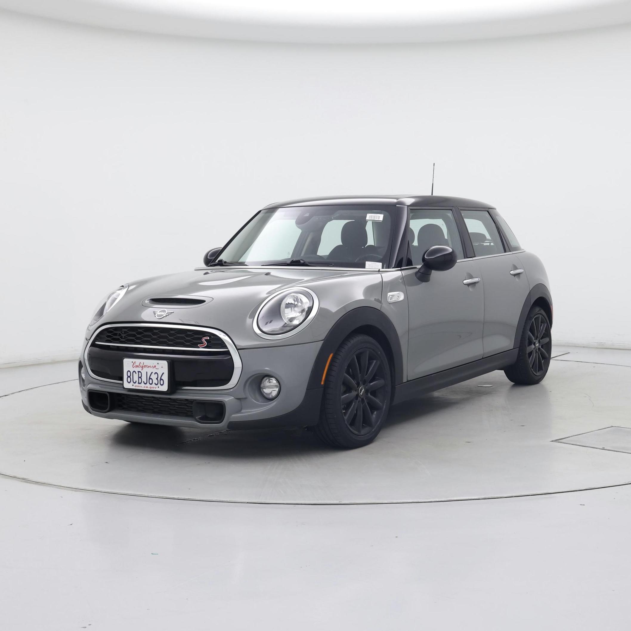 Thumbnail: 2019 MINI Cooper Hardtop - 4