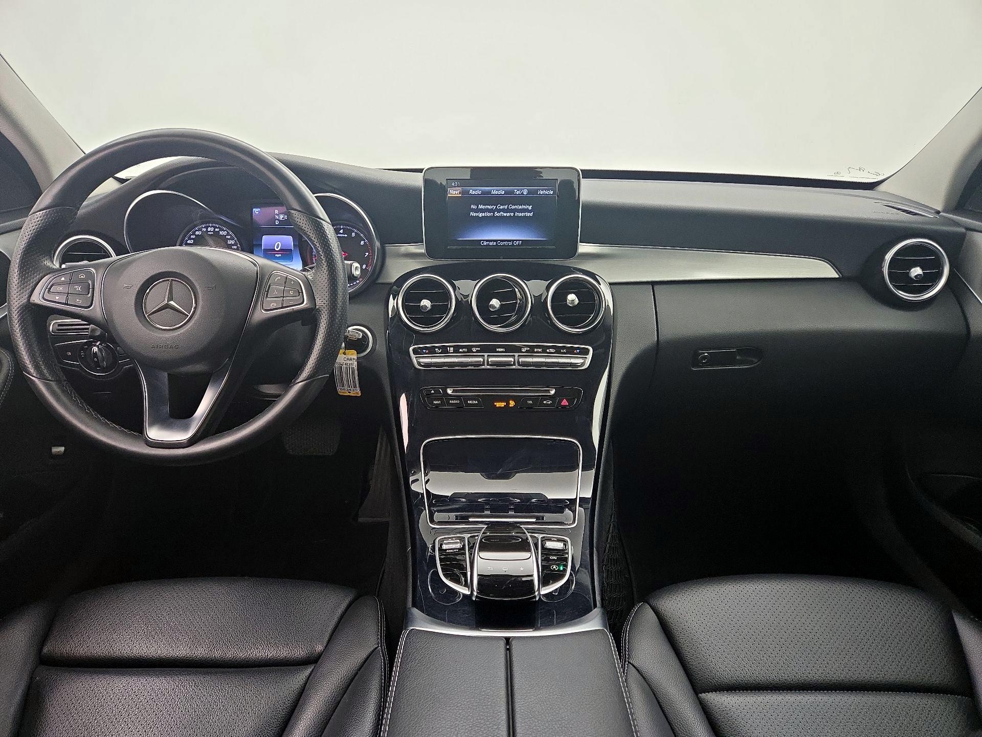 Thumbnail: 2015 Mercedes-Benz C-Class - 9