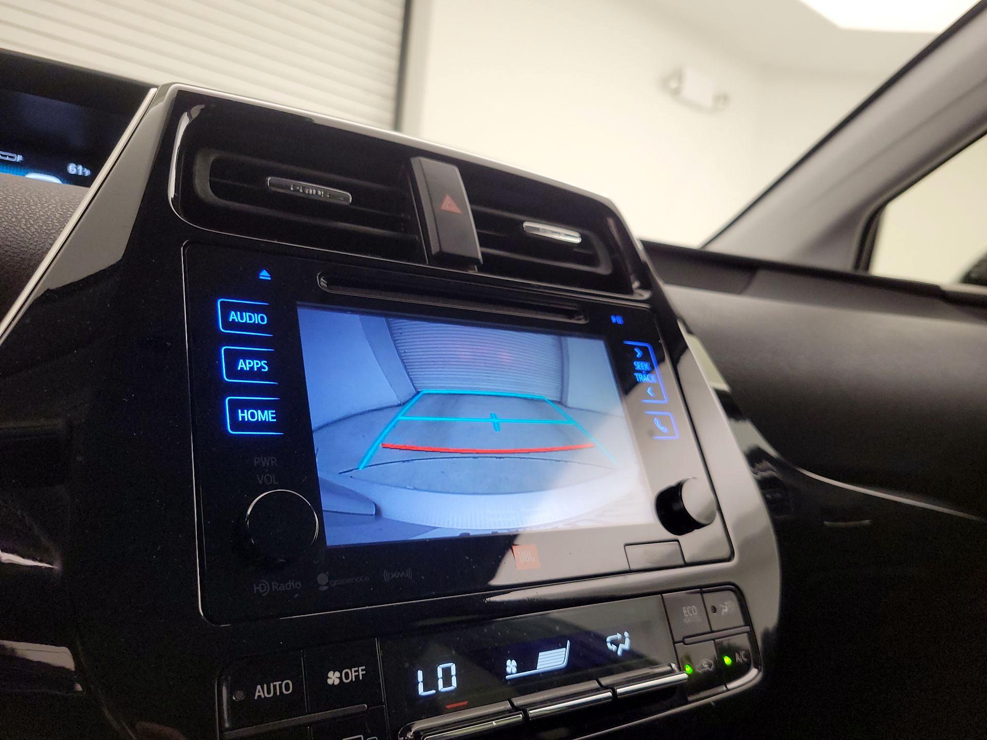 Thumbnail: 2016 Toyota Prius - 14