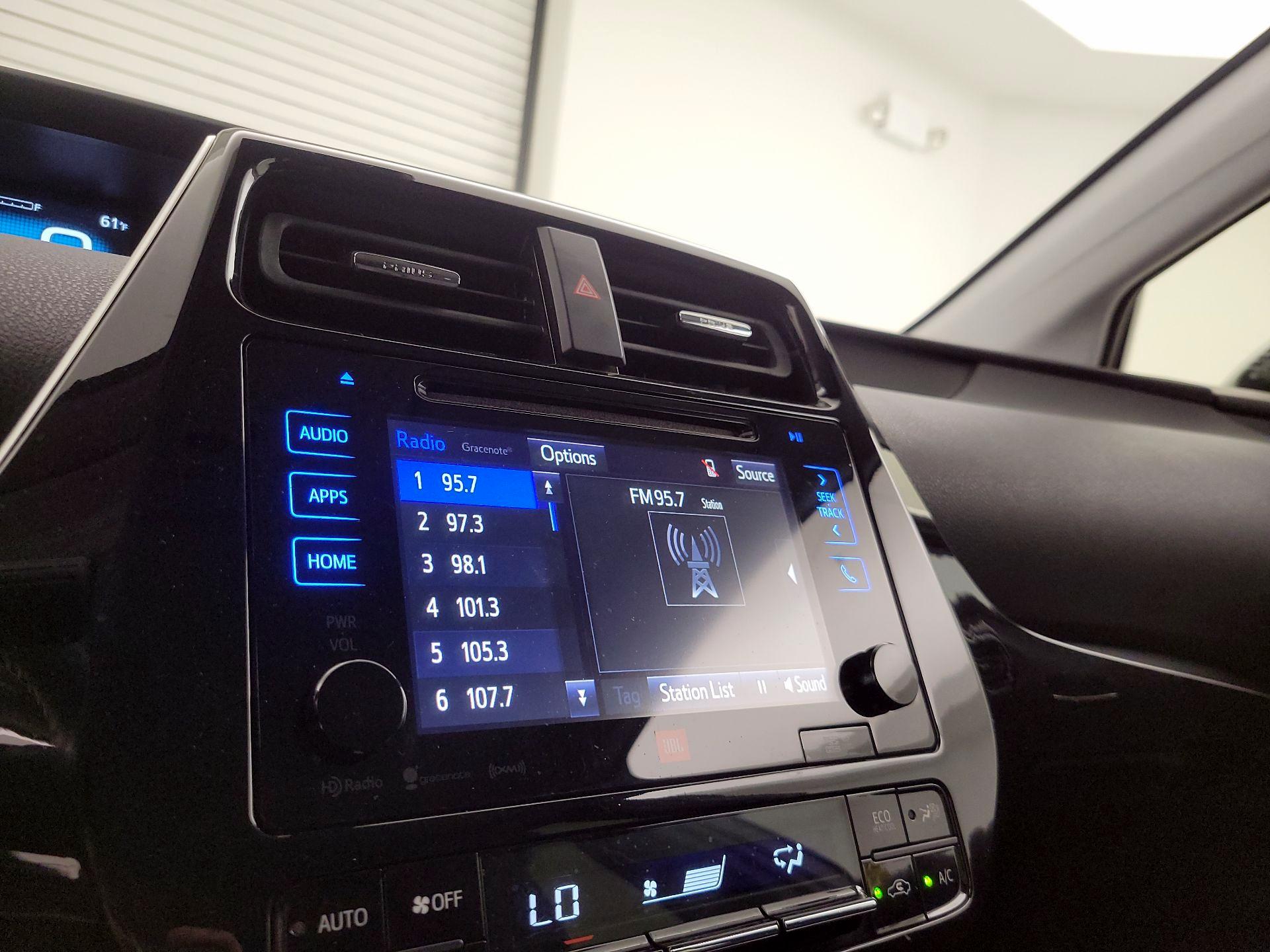 Thumbnail: 2016 Toyota Prius - 15