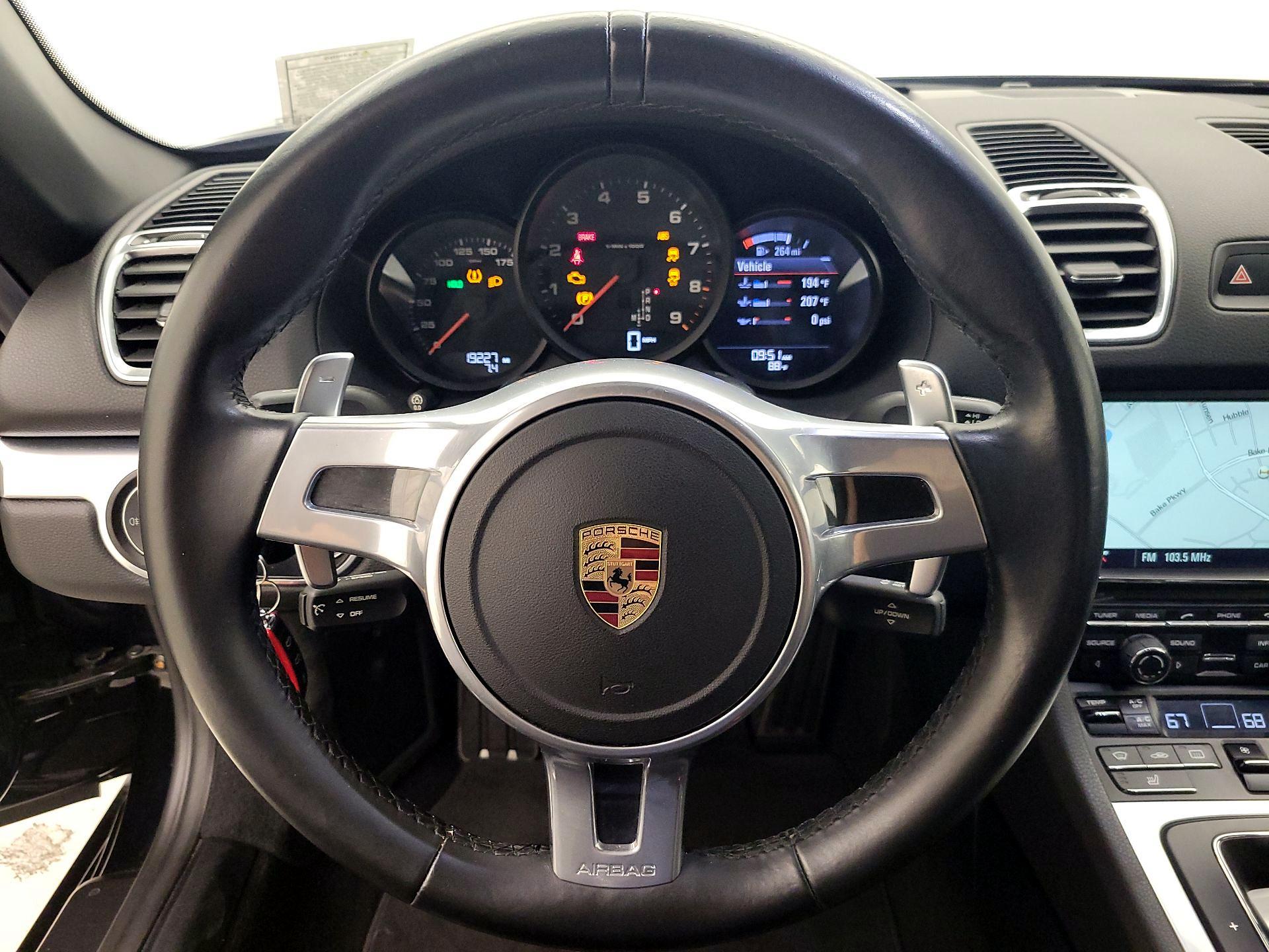 Thumbnail: 2016 Porsche Boxster - 10
