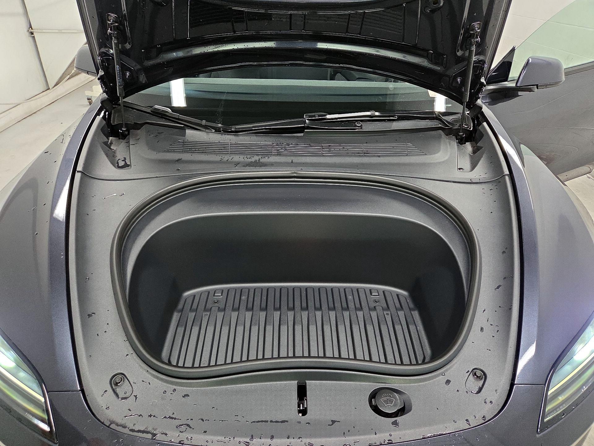 Thumbnail: 2025 Tesla Model 3 - 16