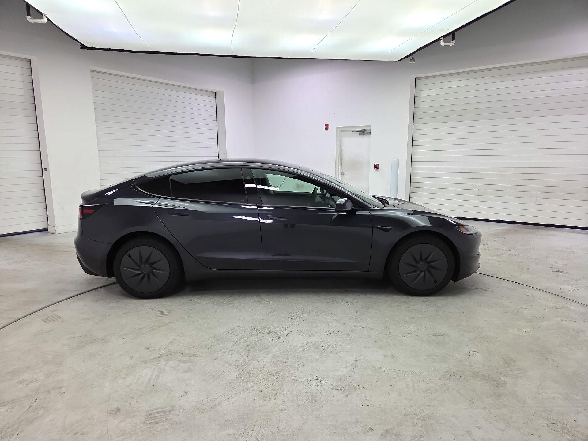Thumbnail: 2025 Tesla Model 3 - 4