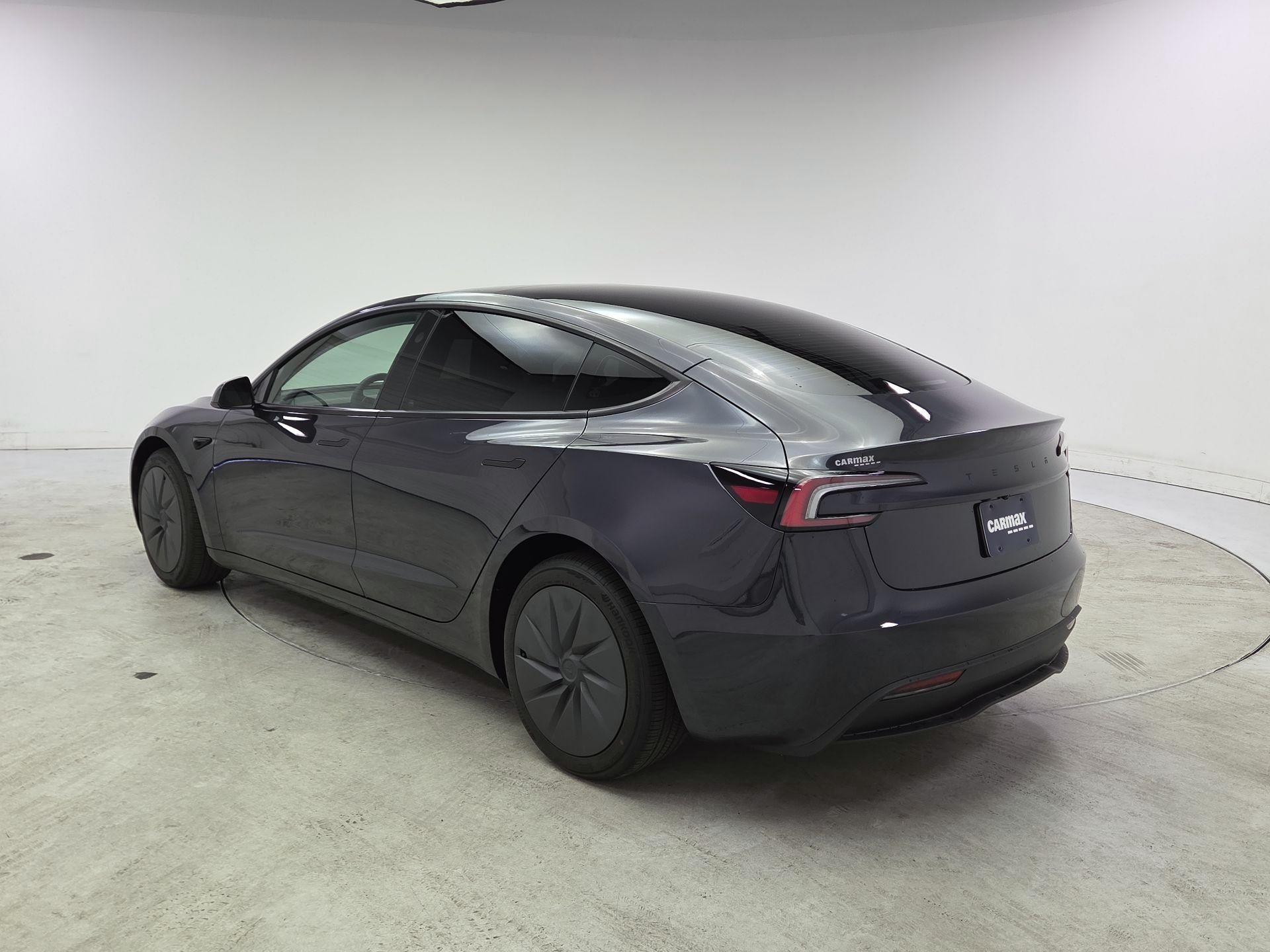 Thumbnail: 2025 Tesla Model 3 - 7