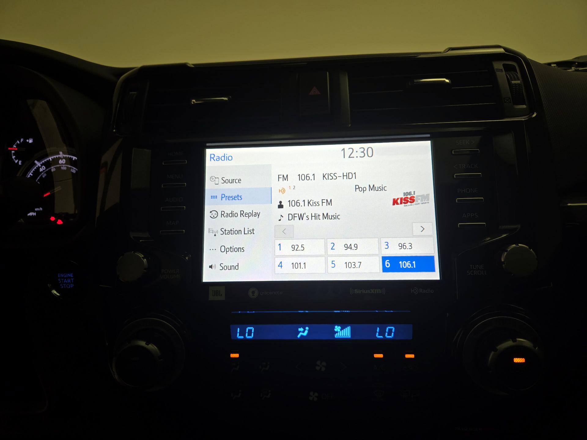 Thumbnail: 2023 Toyota 4Runner - 14
