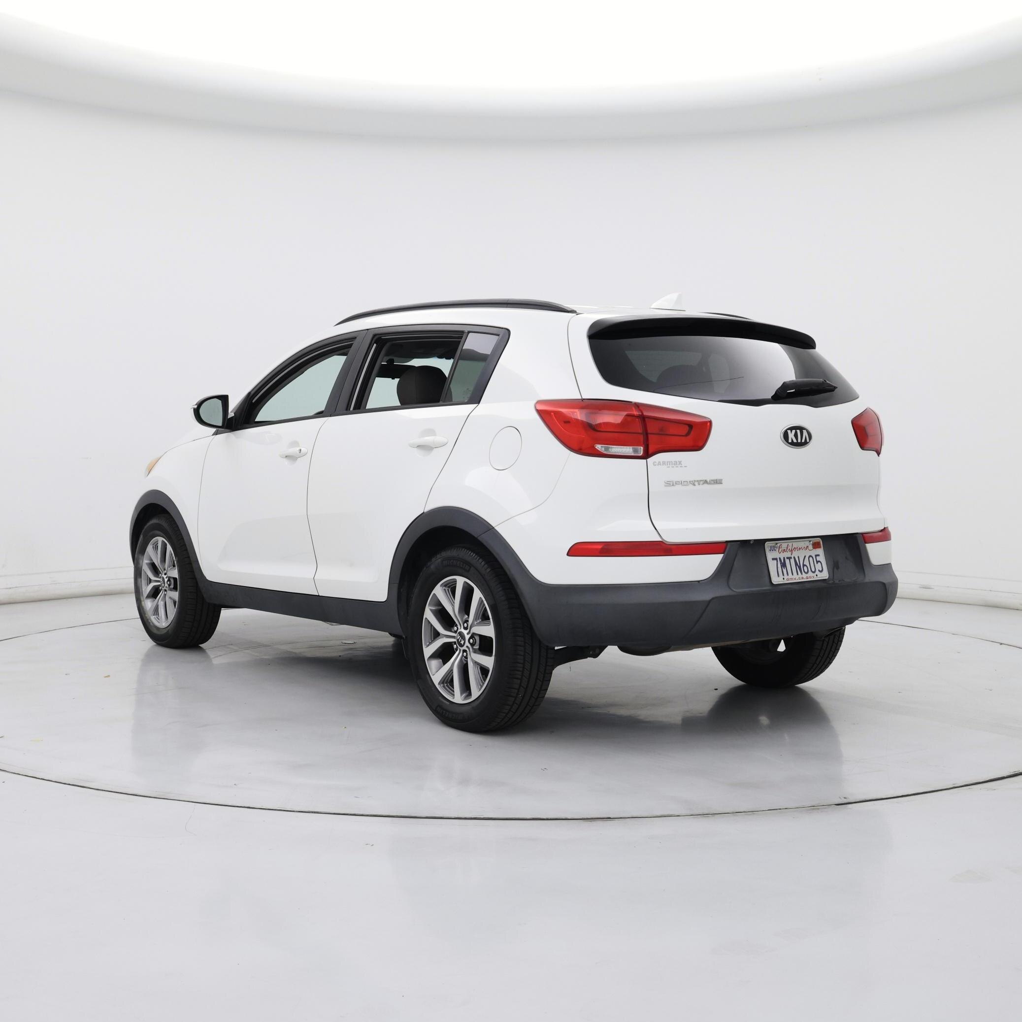 Thumbnail: 2015 Kia Sportage - 2