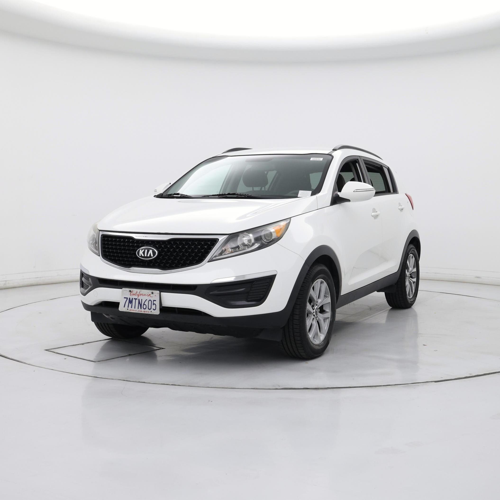 Thumbnail: 2015 Kia Sportage - 4