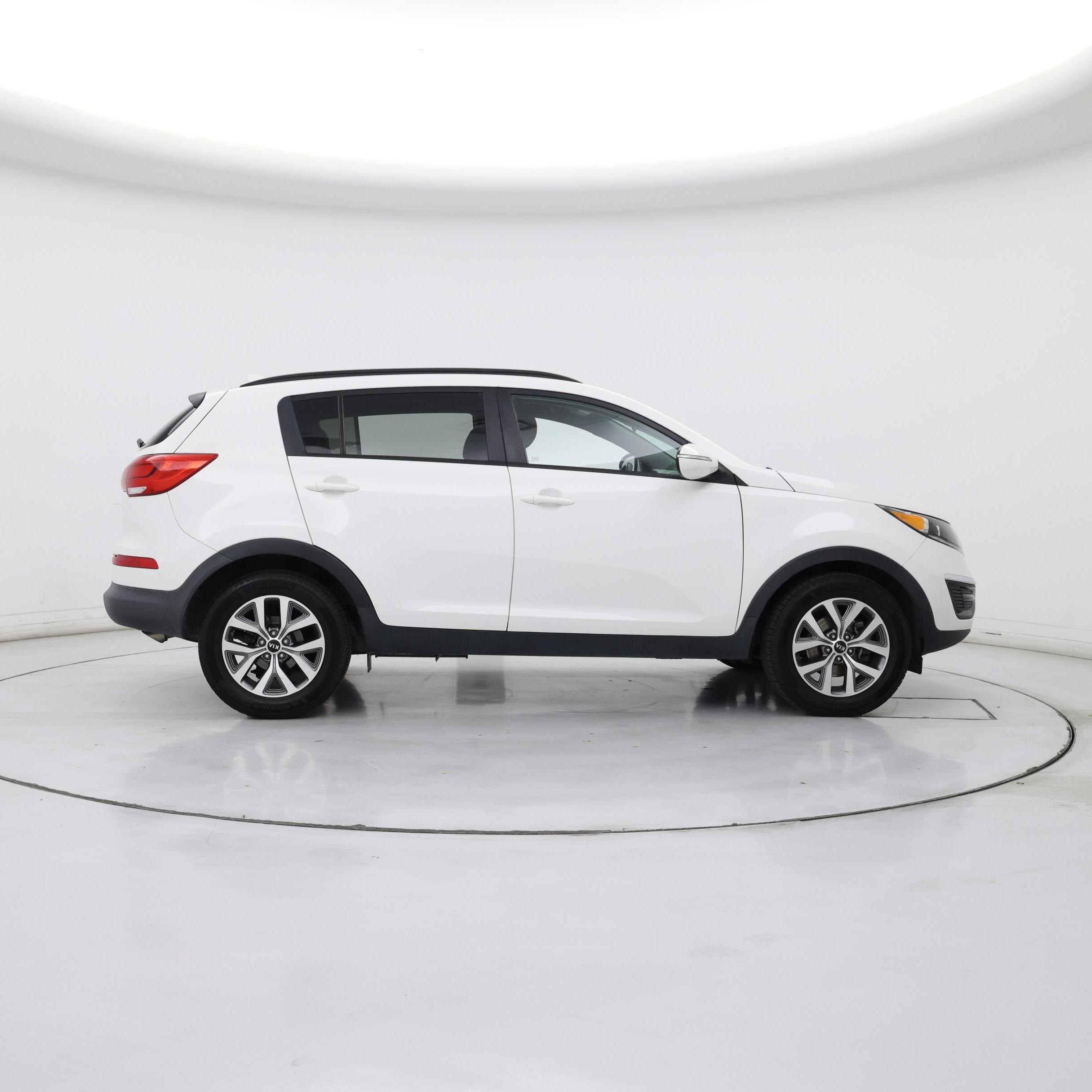 Thumbnail: 2015 Kia Sportage - 7