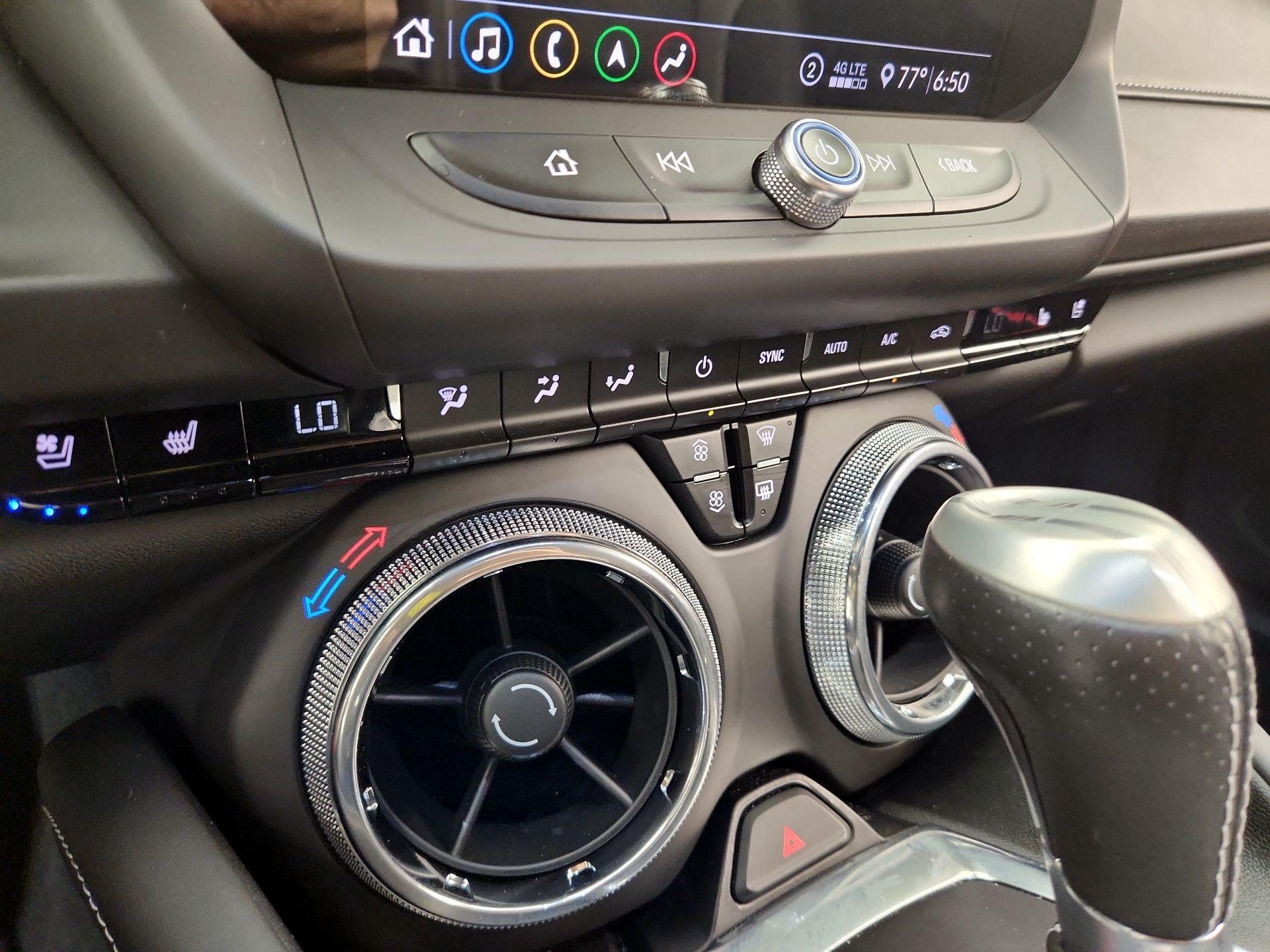 Thumbnail: 2020 Chevrolet Camaro - 17