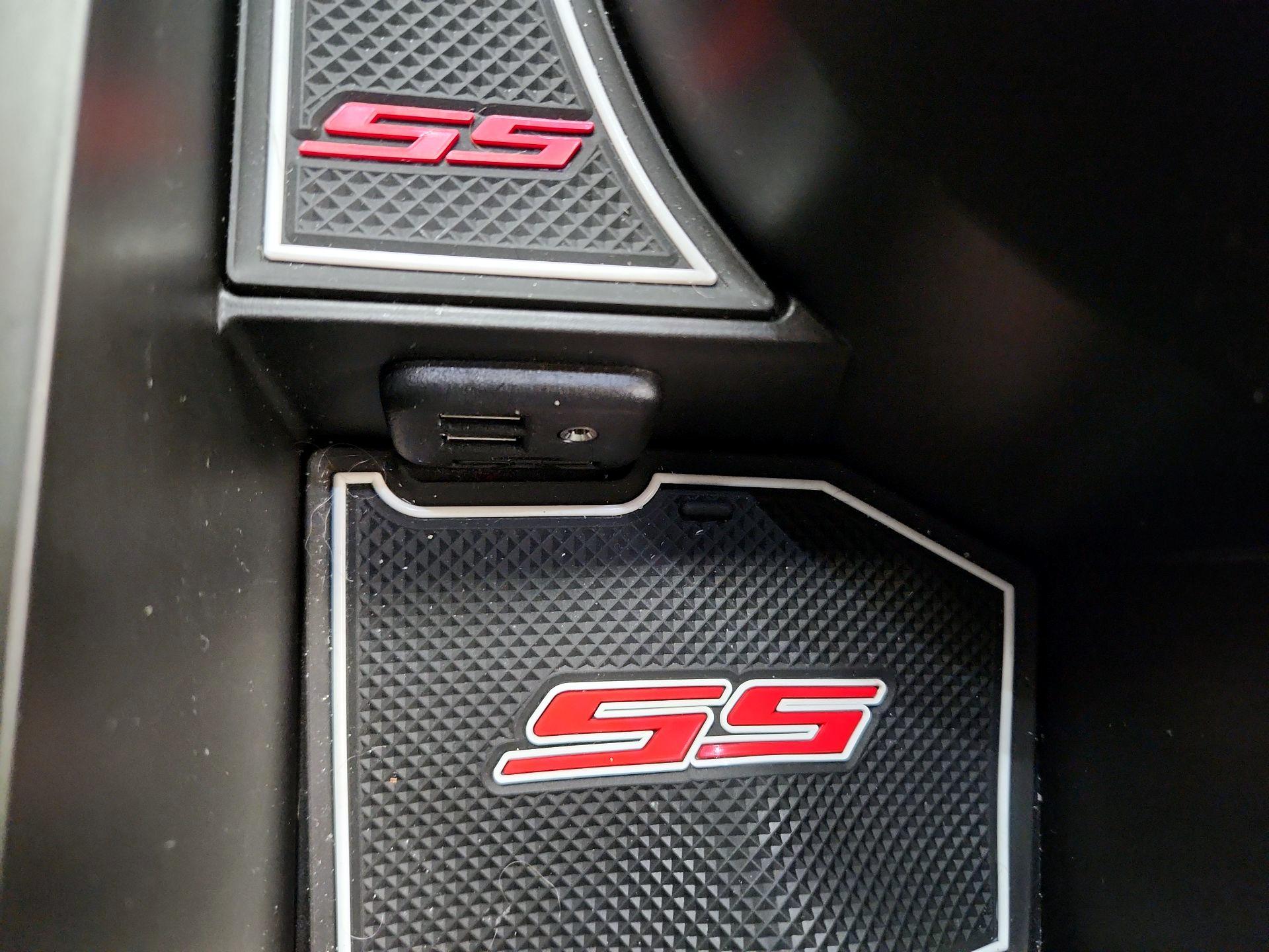 Thumbnail: 2020 Chevrolet Camaro - 19