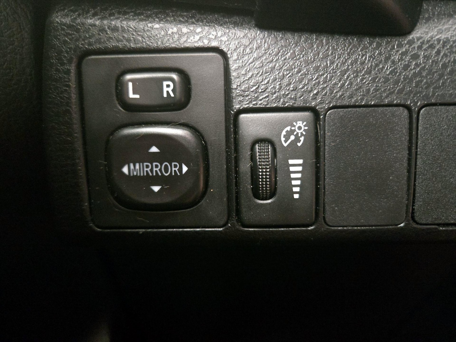 2017 Toyota Corolla XLE - Photo 14