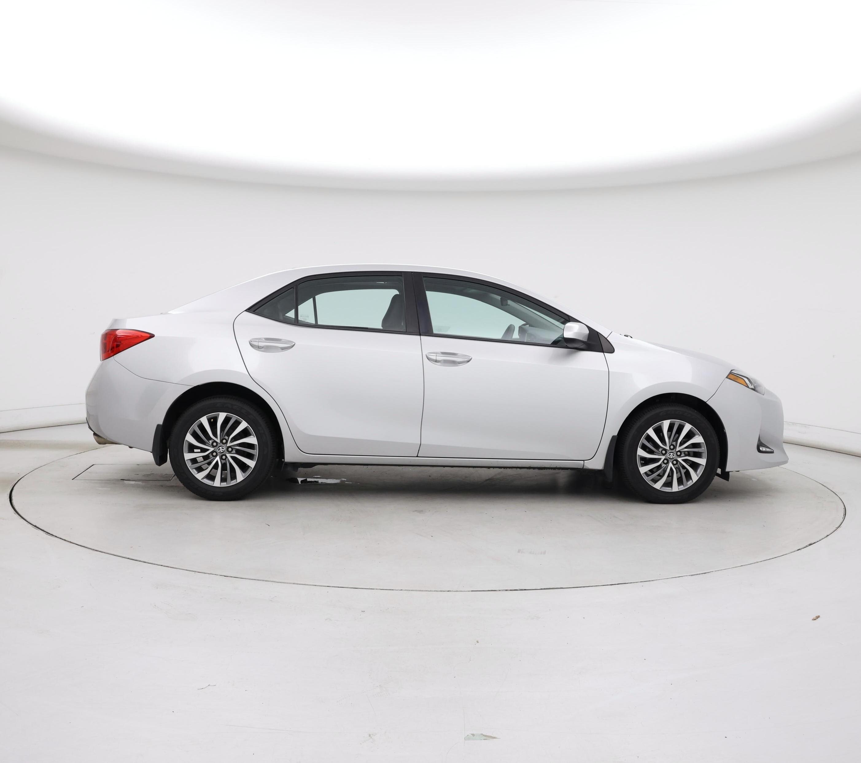 Thumbnail: 2017 Toyota Corolla - 7