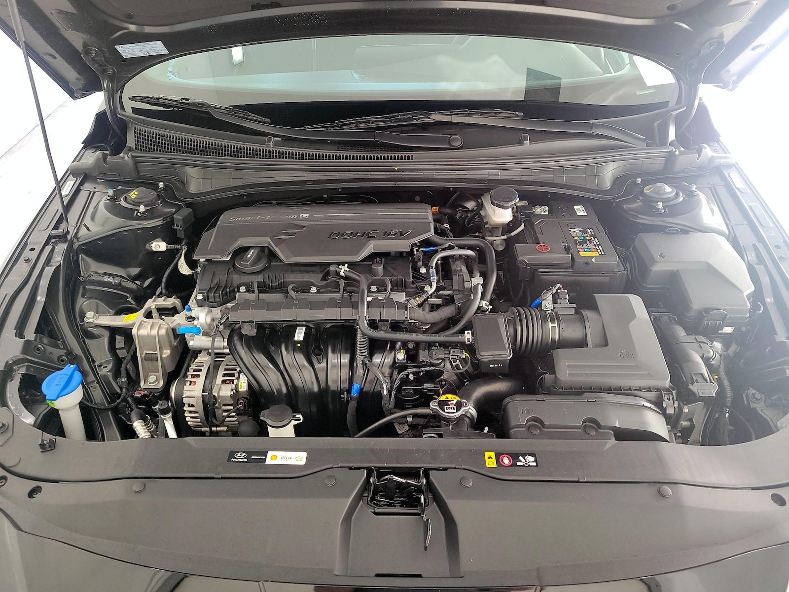 2025 Hyundai Elantra SEL - Photo 22