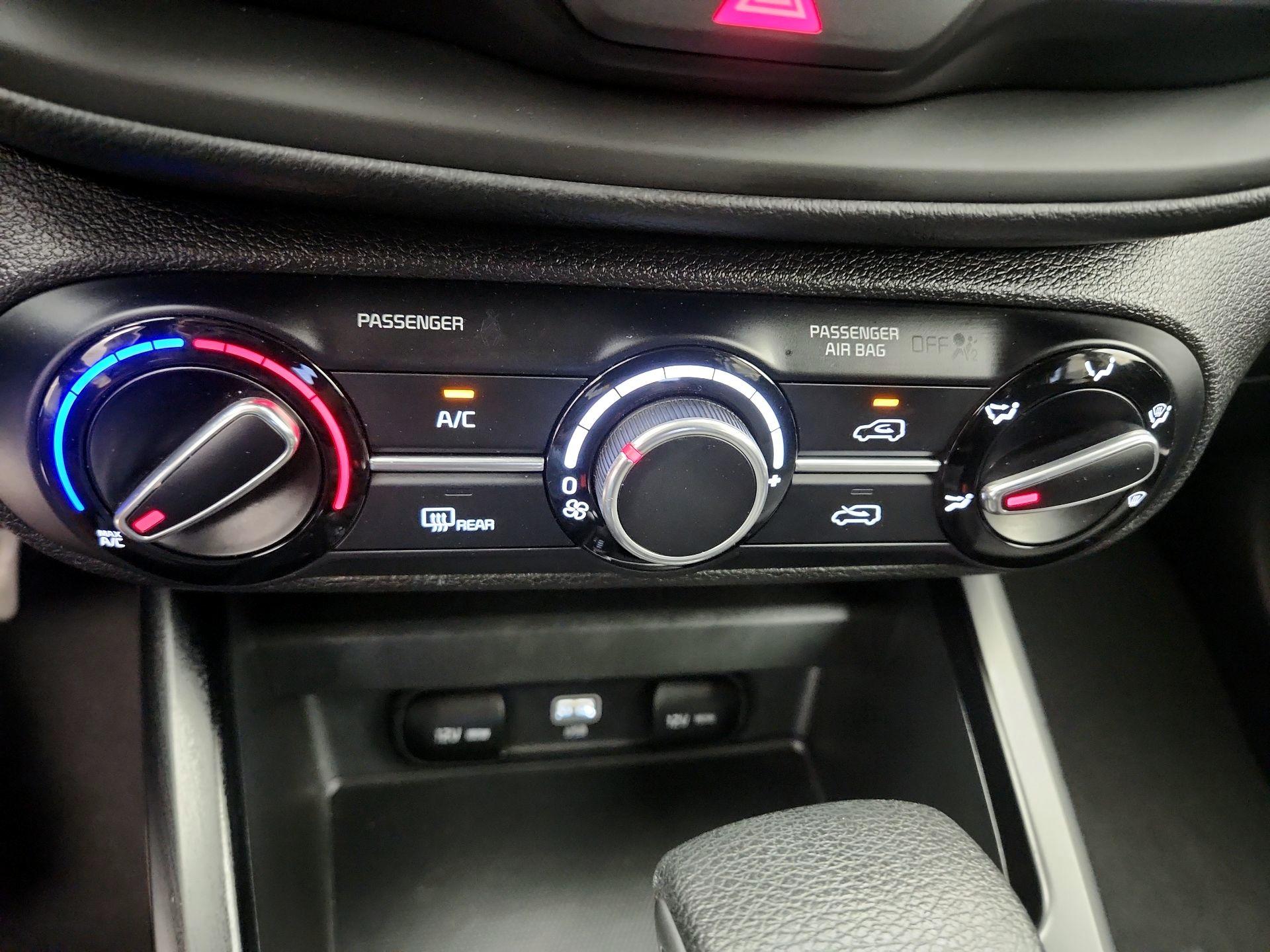 Thumbnail: 2023 Kia Soul - 16