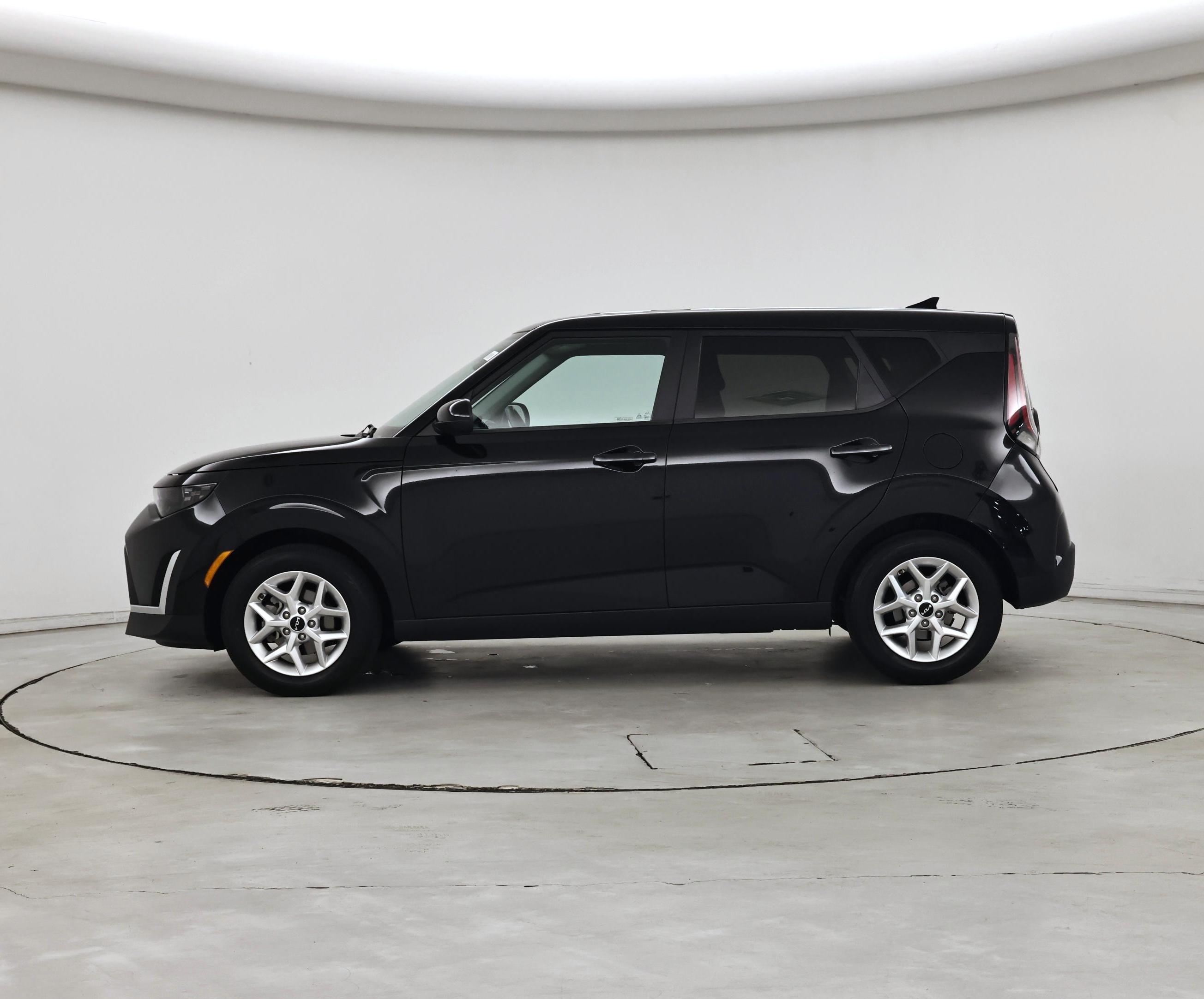 Thumbnail: 2023 Kia Soul - 3