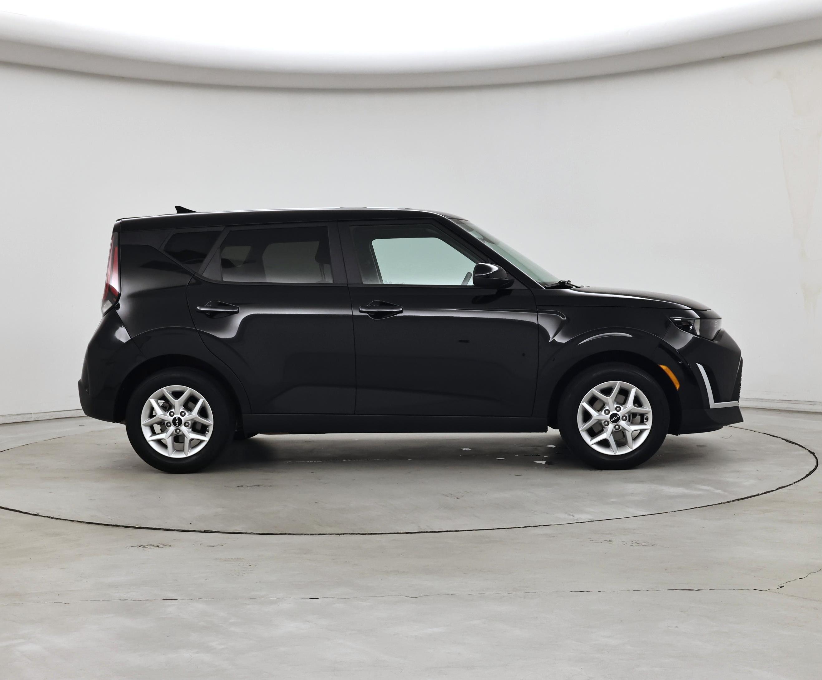 Thumbnail: 2023 Kia Soul - 7