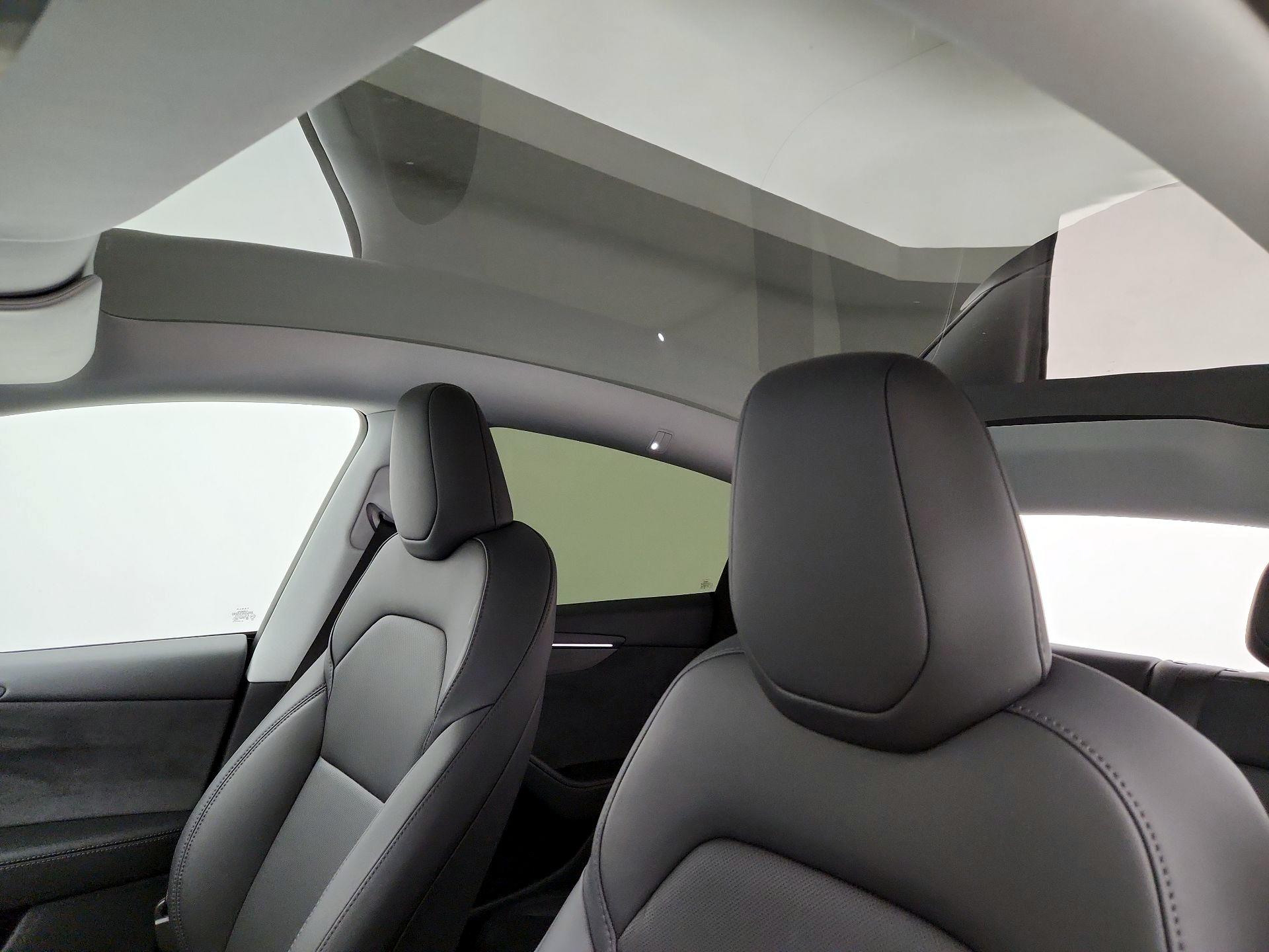 Thumbnail: 2026 Tesla Model Y - 18