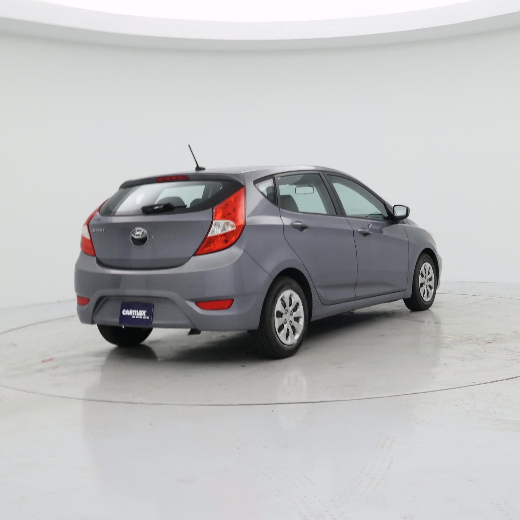 Thumbnail: 2016 Hyundai Accent - 8