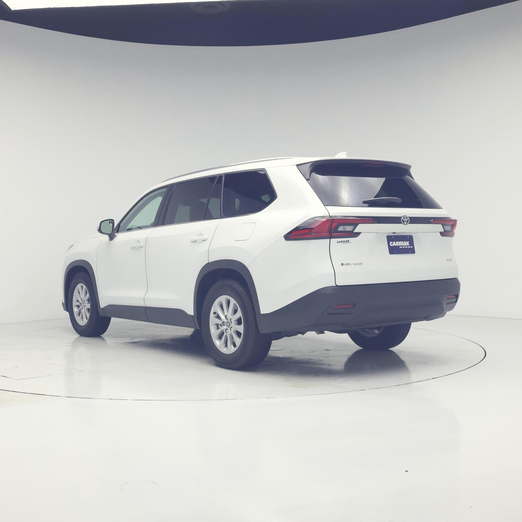 Thumbnail: 2026 Toyota Highlander - 2