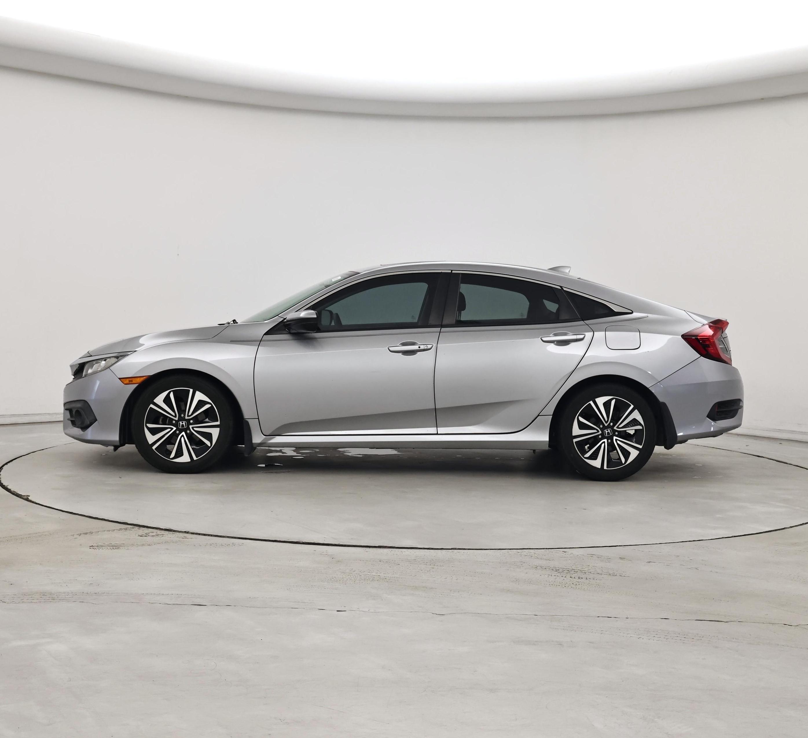 Thumbnail: 2017 Honda Civic - 3