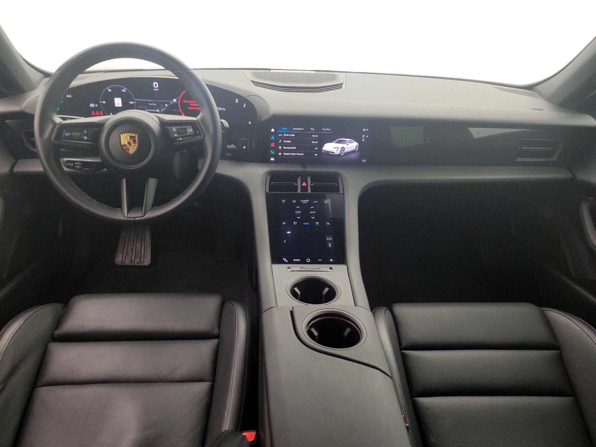 Thumbnail: 2021 Porsche Taycan - 9