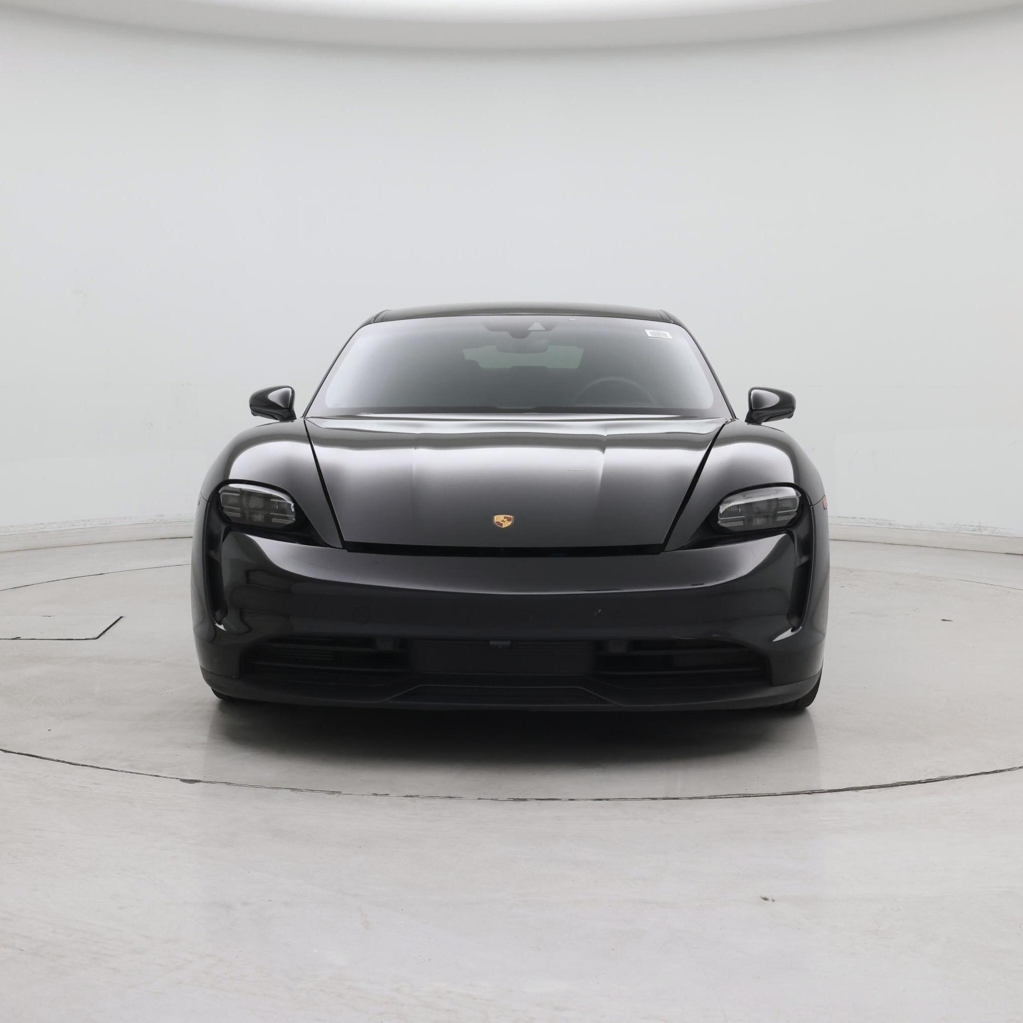 Thumbnail: 2021 Porsche Taycan - 5