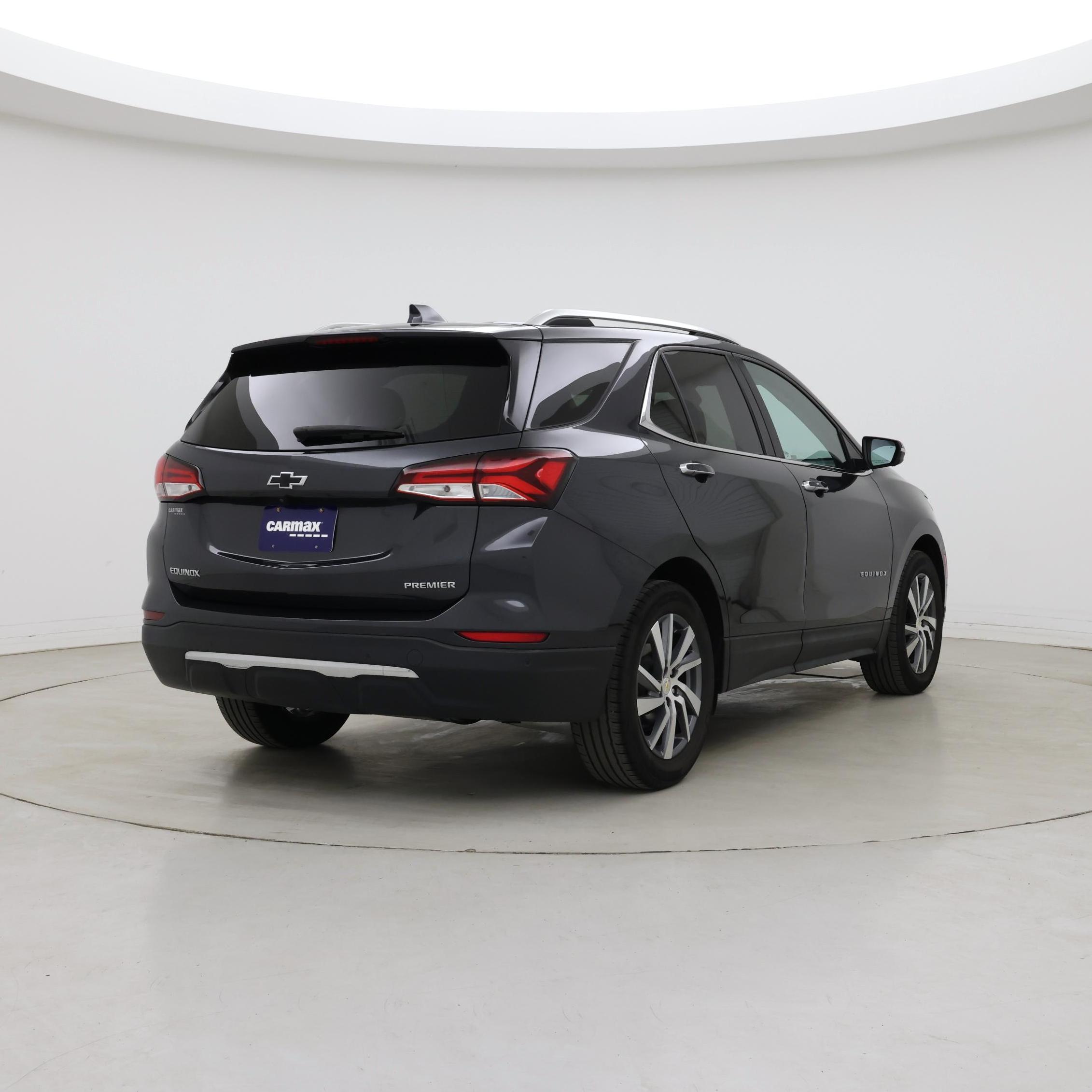 Thumbnail: 2022 Chevrolet Equinox - 8
