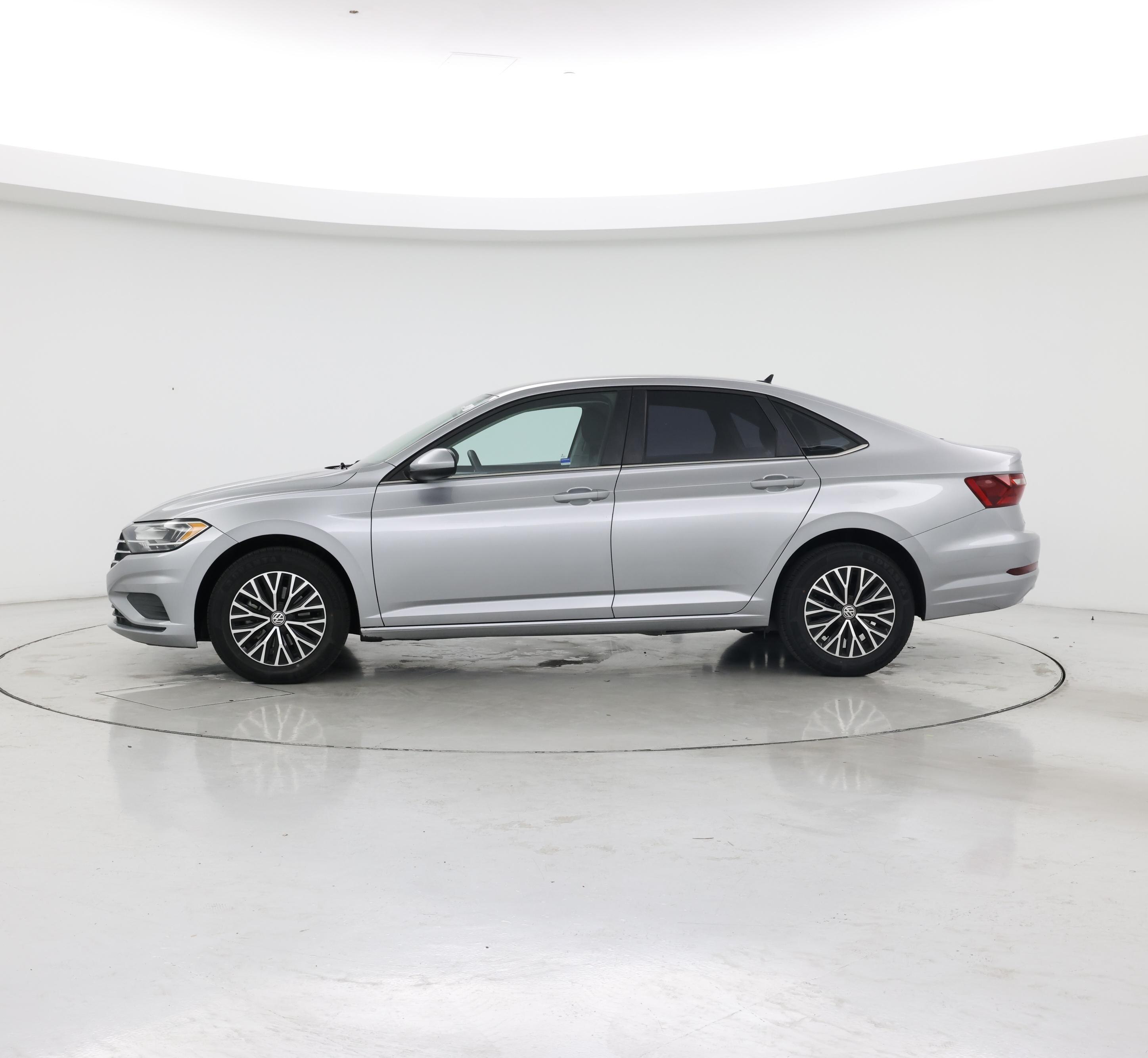 Thumbnail: 2021 Volkswagen Jetta - 3