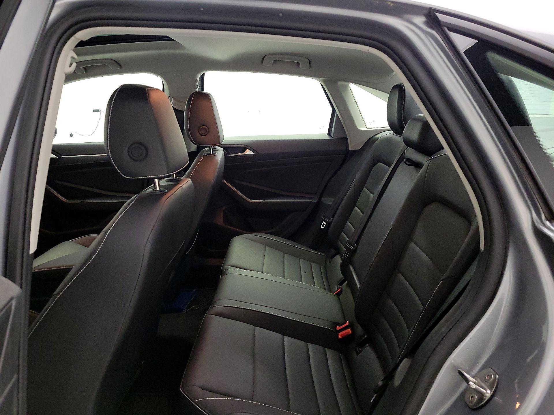 Thumbnail: 2024 Volkswagen Jetta - 20