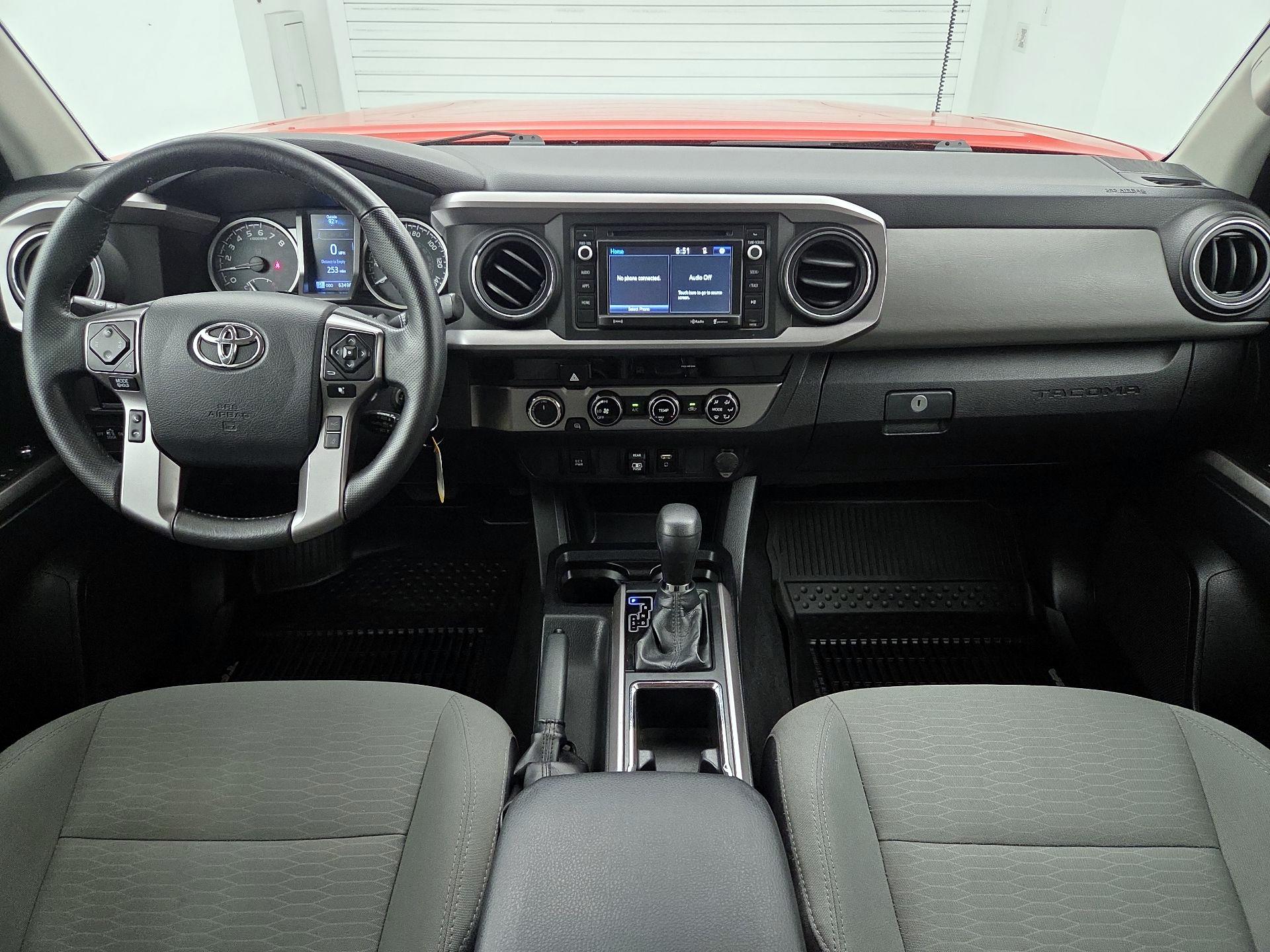 Thumbnail: 2018 Toyota Tacoma - 9
