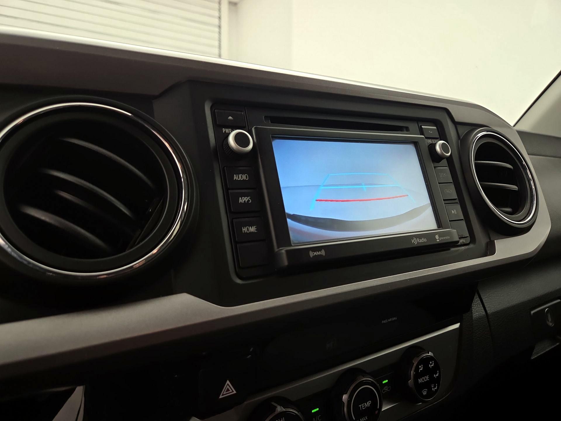 Thumbnail: 2018 Toyota Tacoma - 14