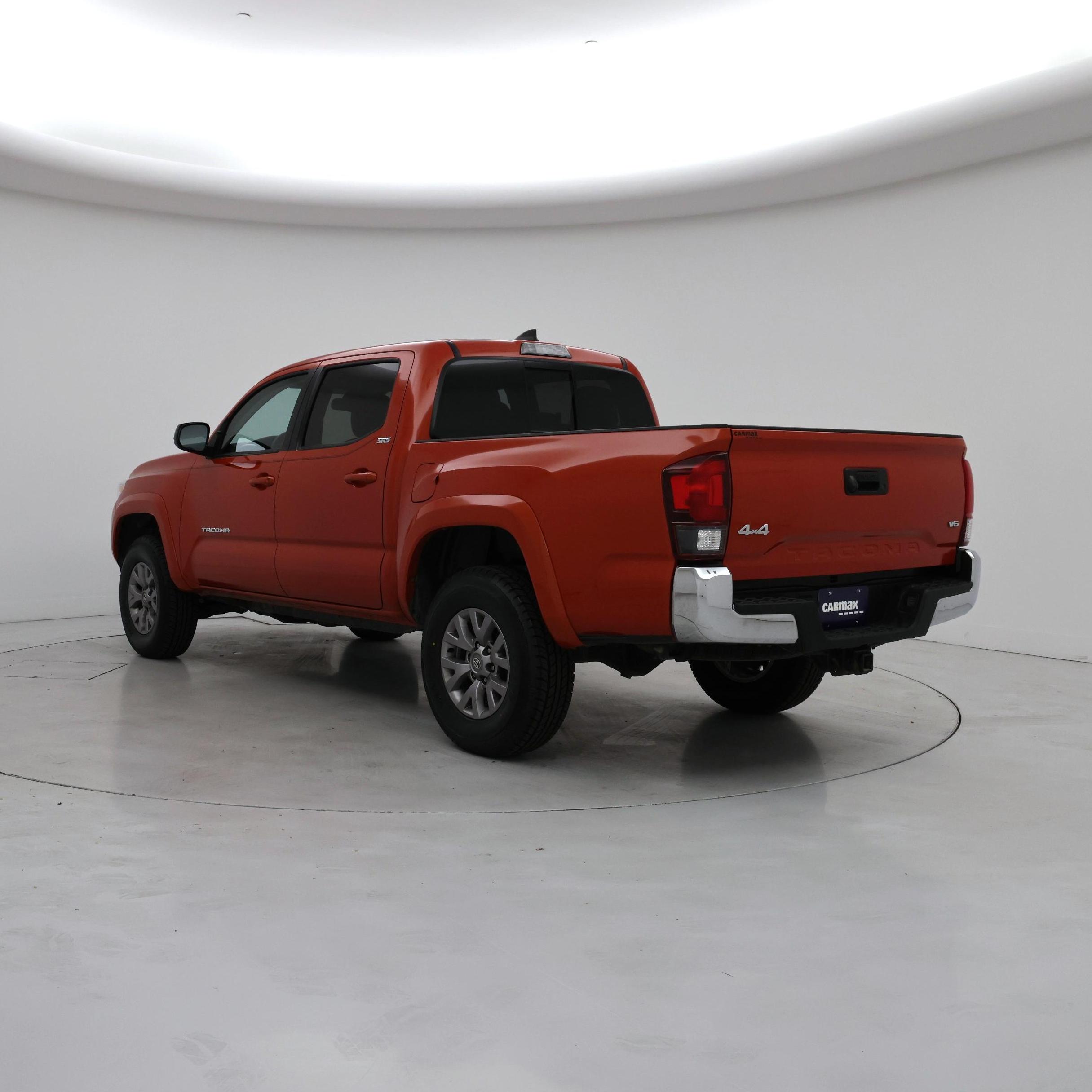 Thumbnail: 2018 Toyota Tacoma - 2