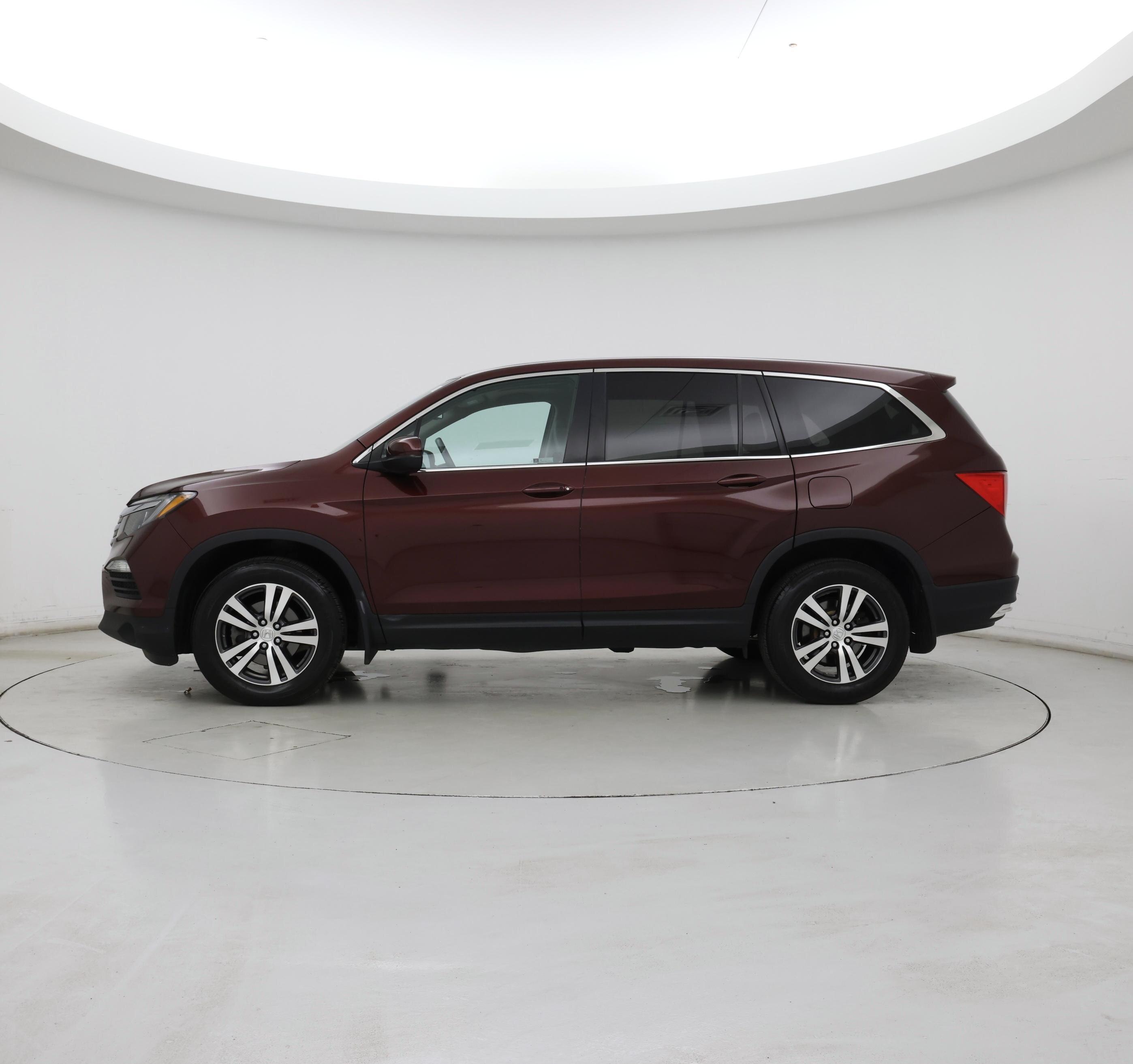 Thumbnail: 2018 Honda Pilot - 3