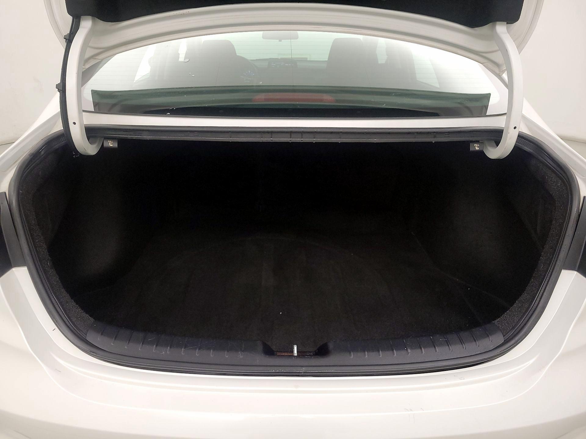 Thumbnail: 2022 Kia Forte - 20
