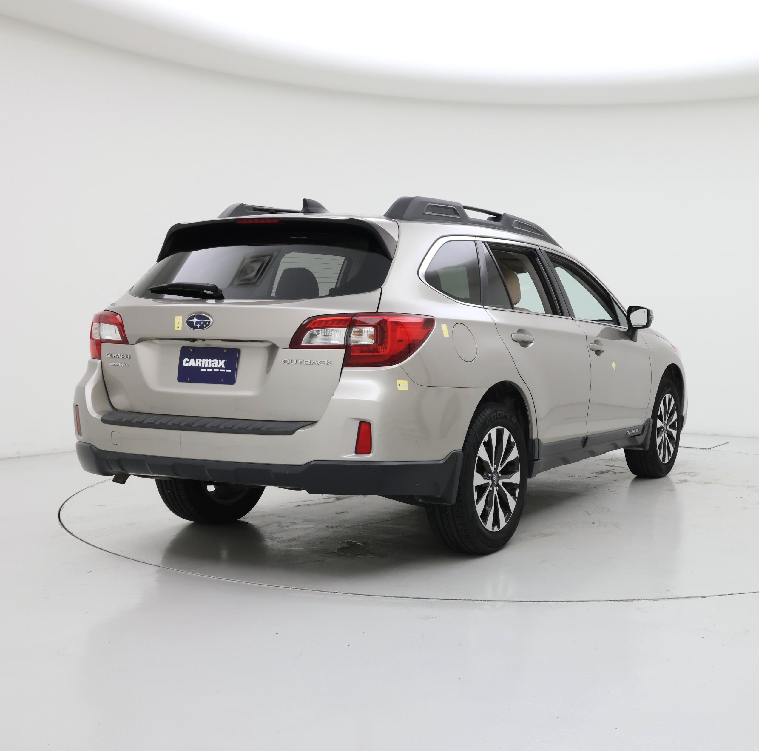 Thumbnail: 2016 Subaru Outback - 8