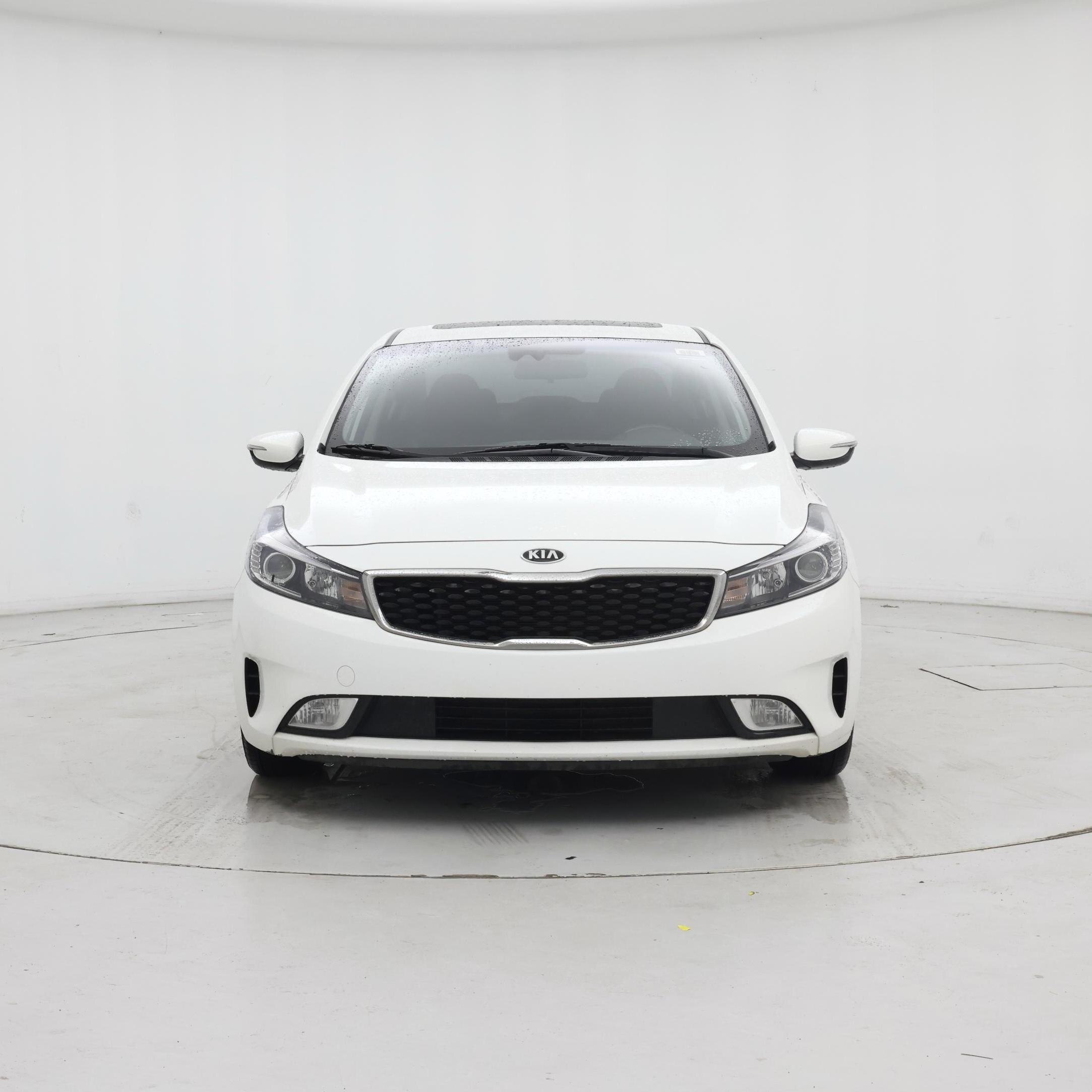 Thumbnail: 2018 Kia Forte - 5
