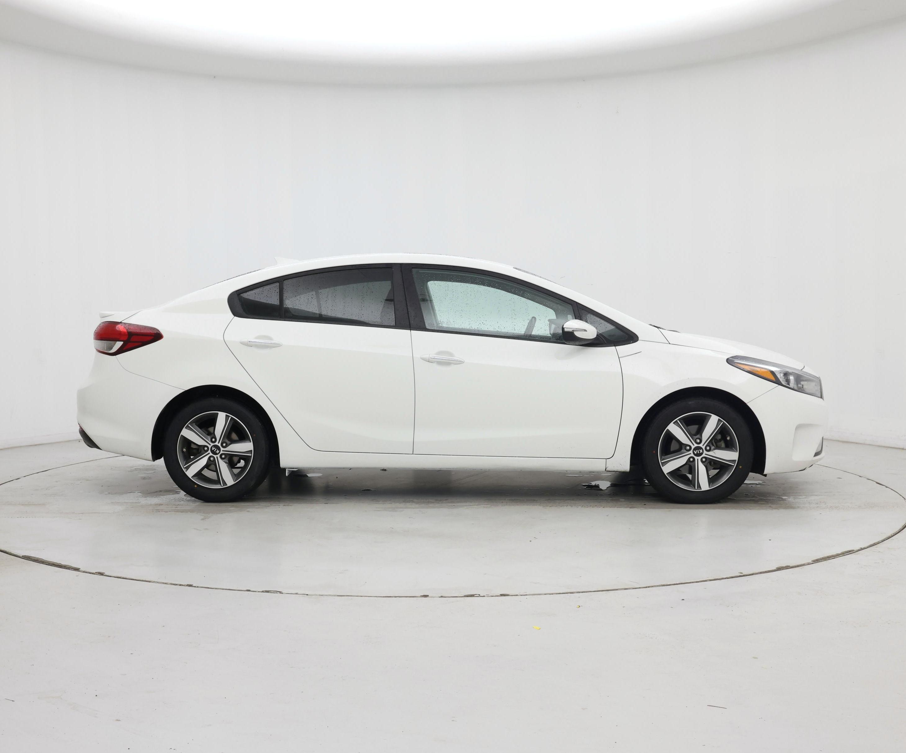 Thumbnail: 2018 Kia Forte - 7