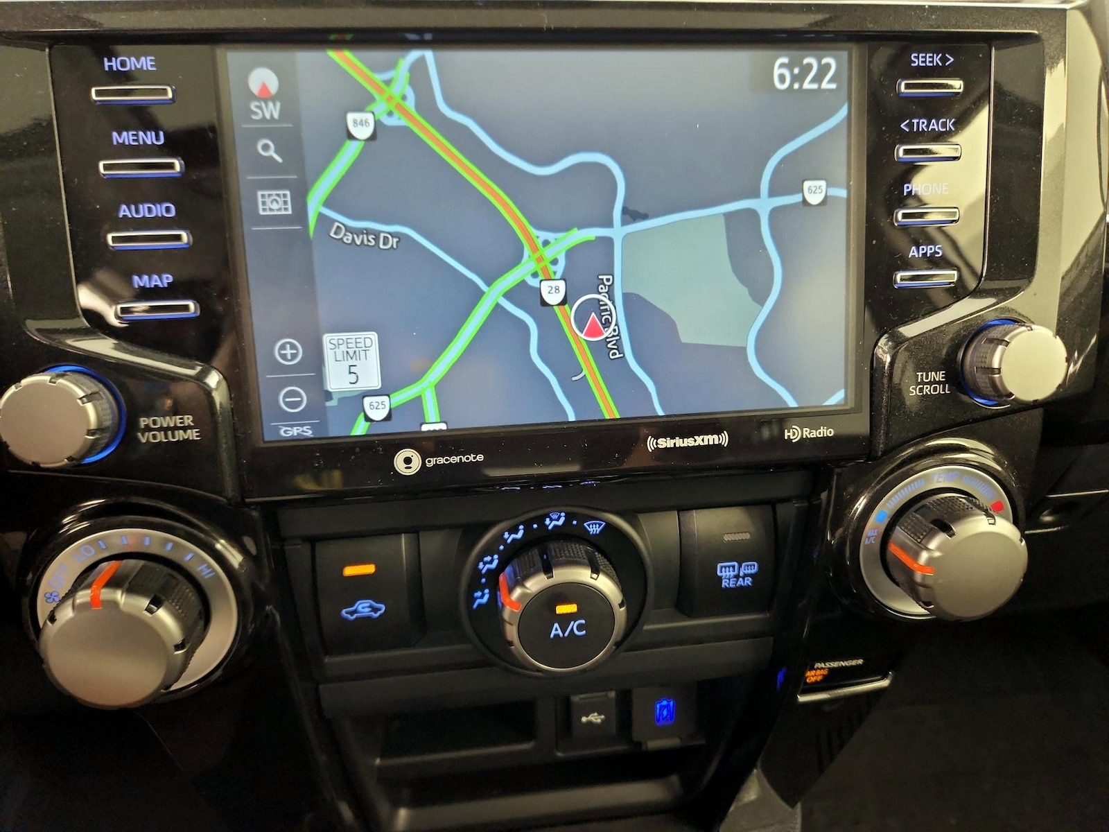 2023 Toyota 4Runner TRD Off-Road Premium - Photo 15