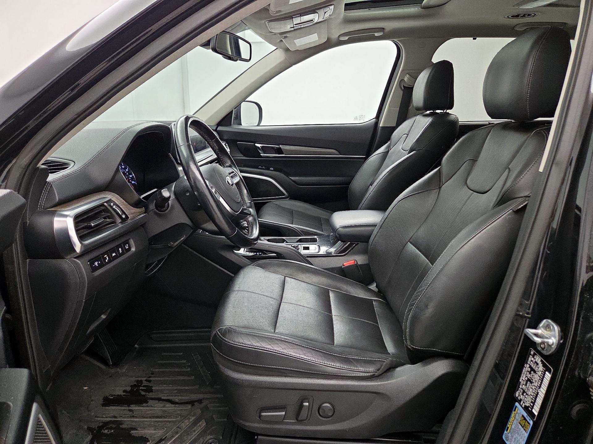 Thumbnail: 2021 Kia Telluride - 11