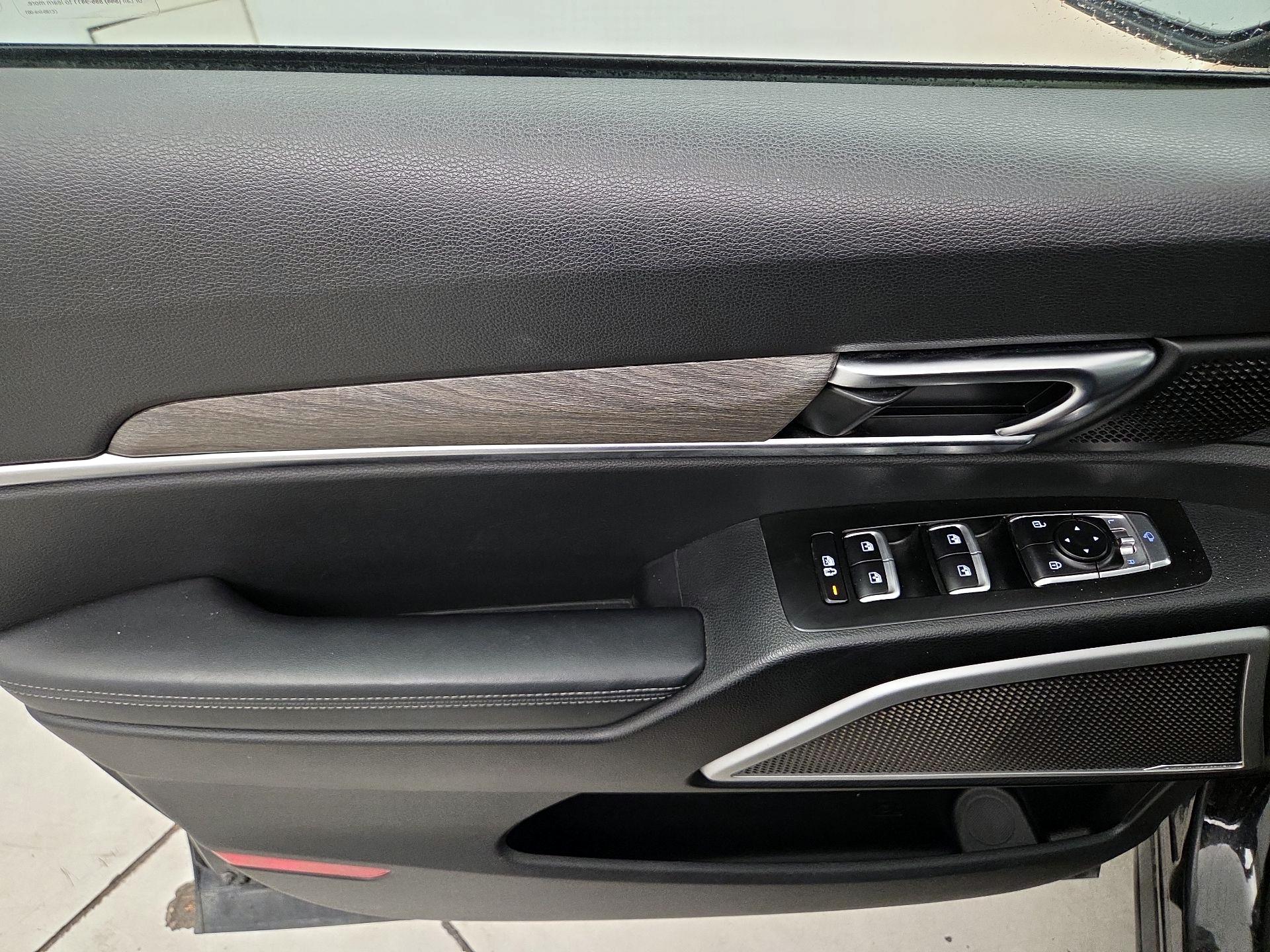 Thumbnail: 2021 Kia Telluride - 12