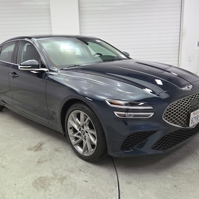 2022 Genesis G70 2.0T