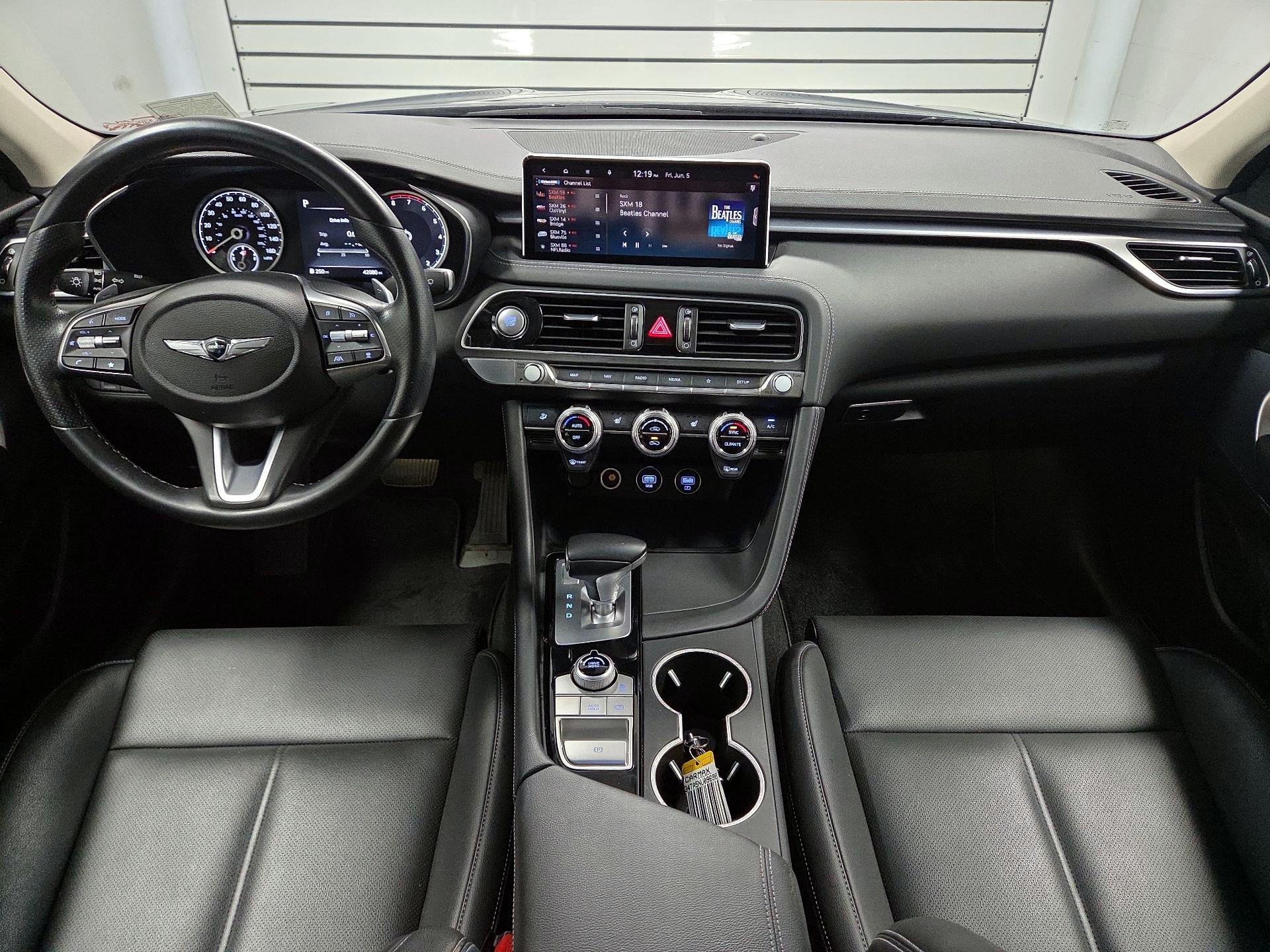 Thumbnail: 2022 Genesis G70 - 8