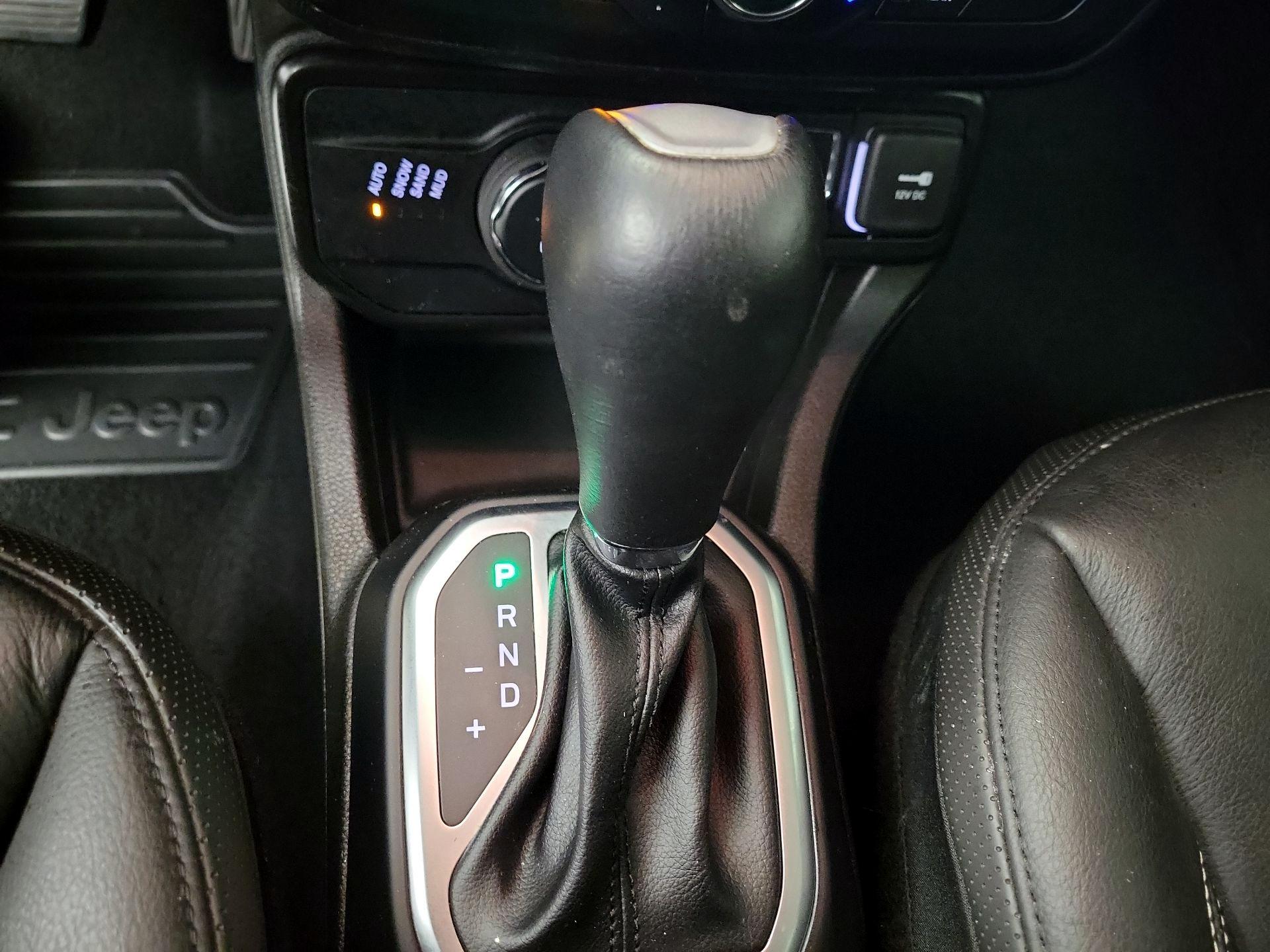 Thumbnail: 2023 Jeep Renegade - 18
