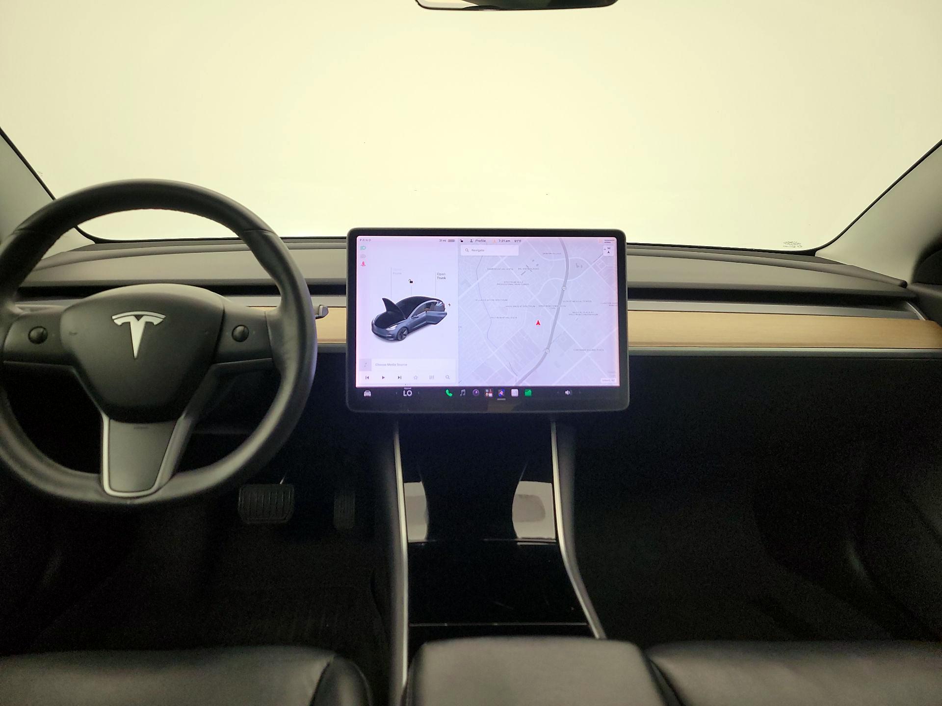 Thumbnail: 2019 Tesla Model 3 - 9