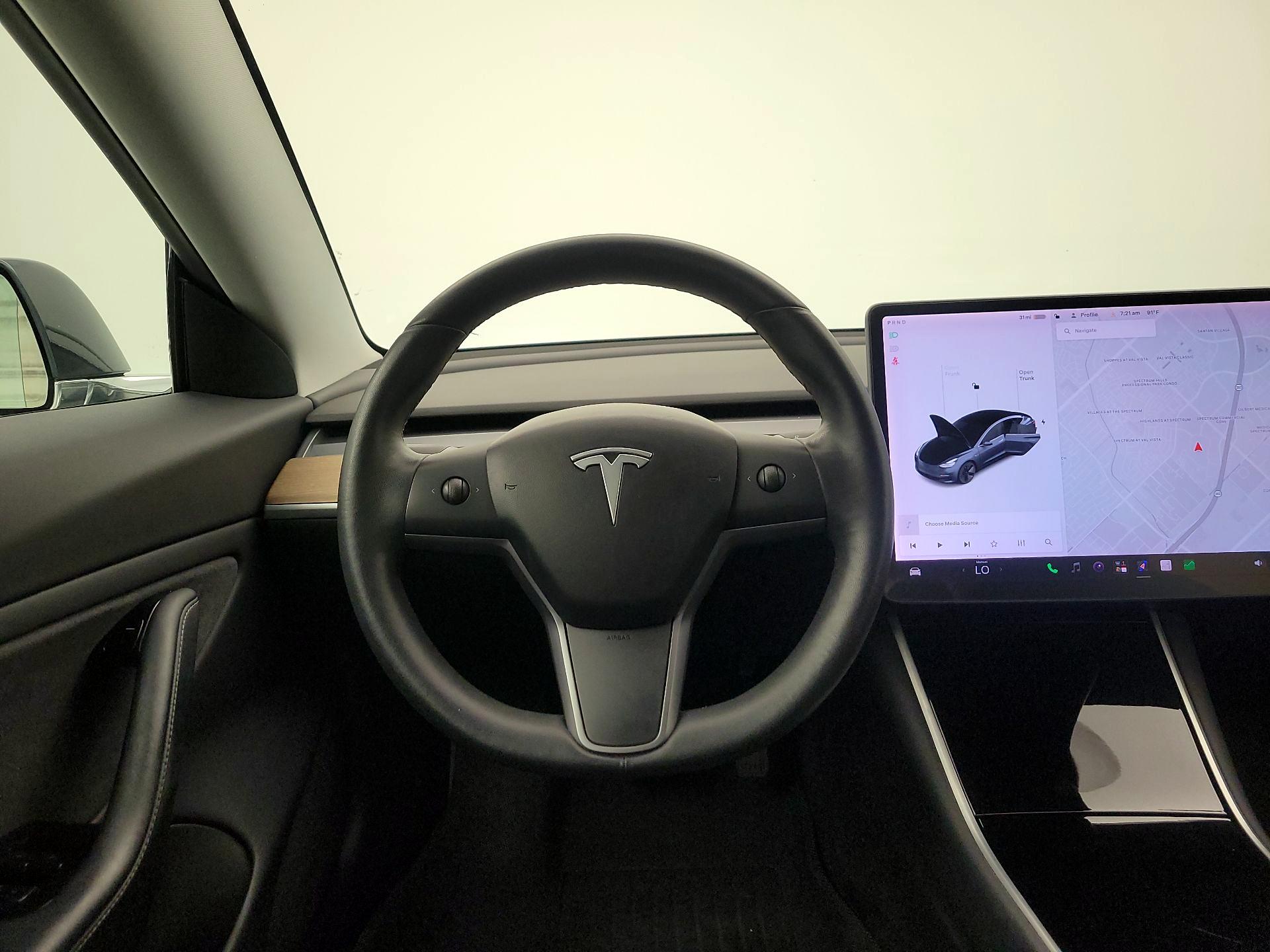 Thumbnail: 2019 Tesla Model 3 - 10
