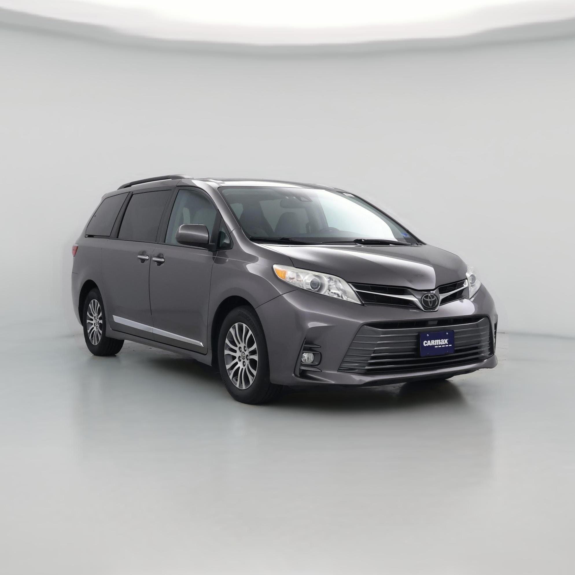 Thumbnail: 2020 Toyota Sienna - 1