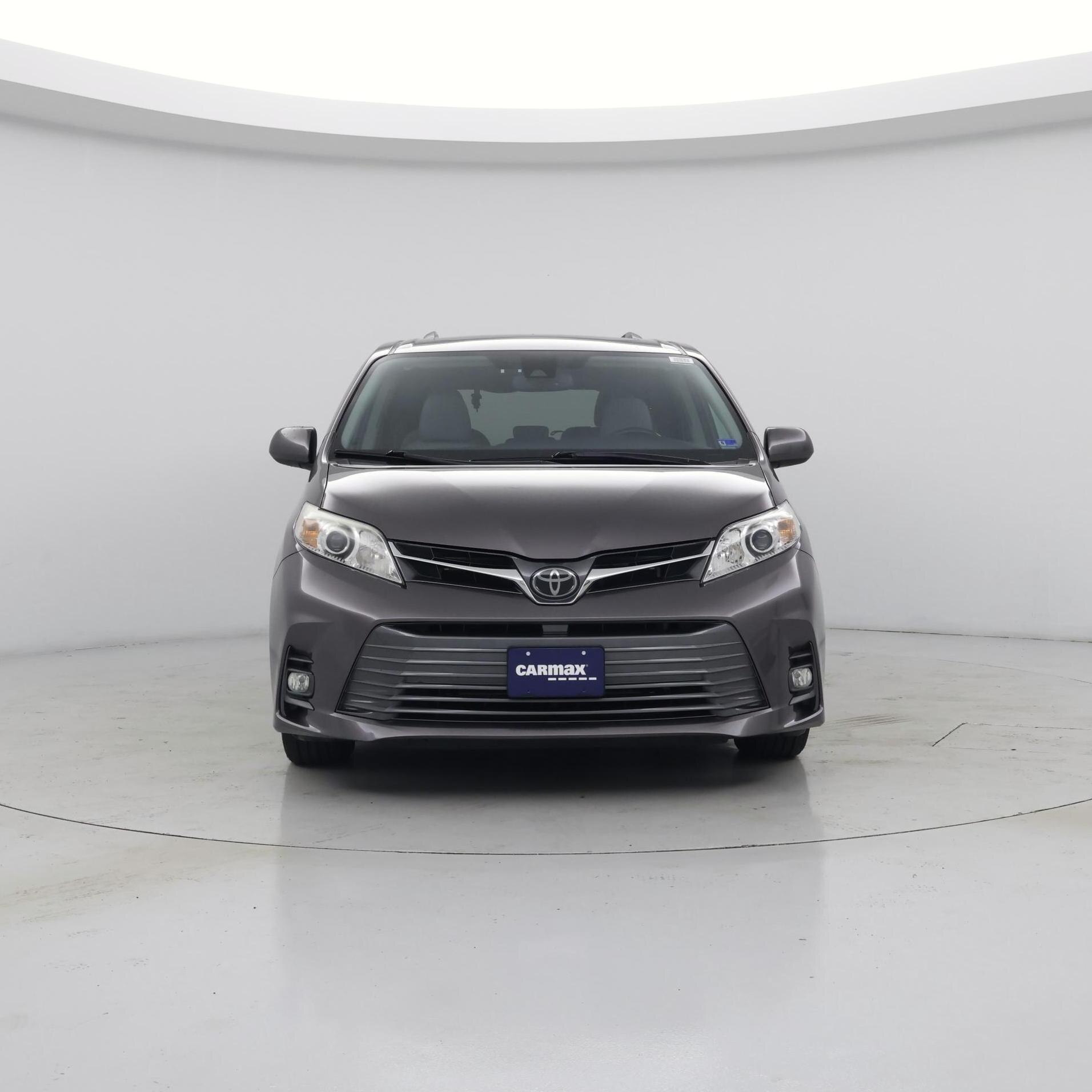 Thumbnail: 2020 Toyota Sienna - 5